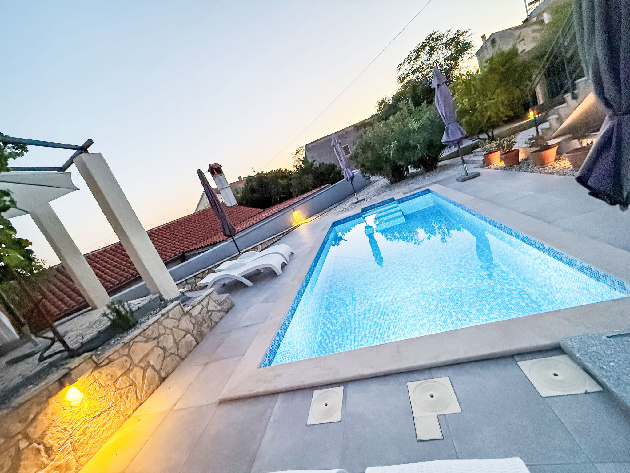 LacoDeLama mini resort - Wohnung Pina mit Pool - Buiten
