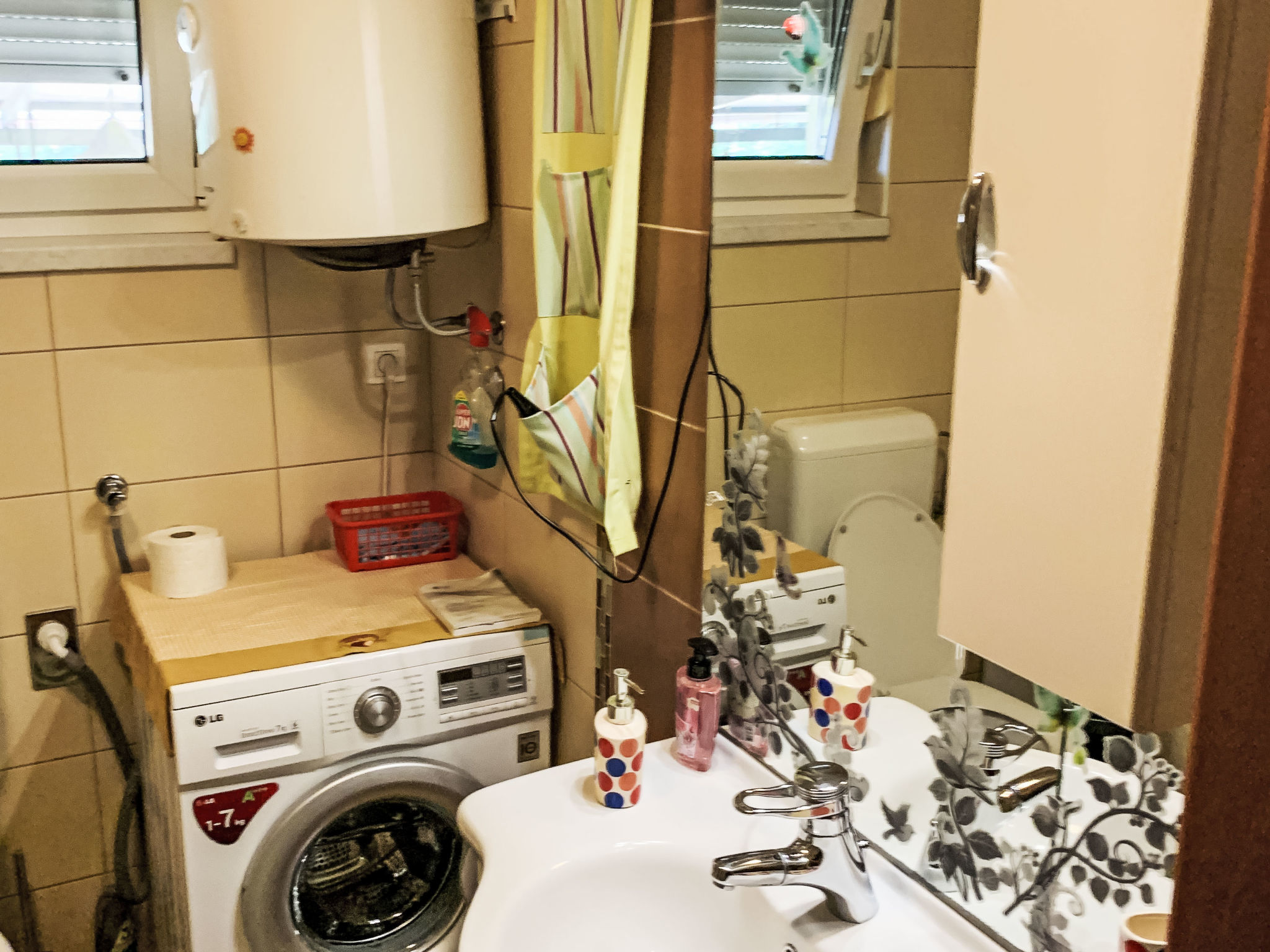 Große Ferienwohnung in Ližnjan mit Offenem Kamin - Binnen