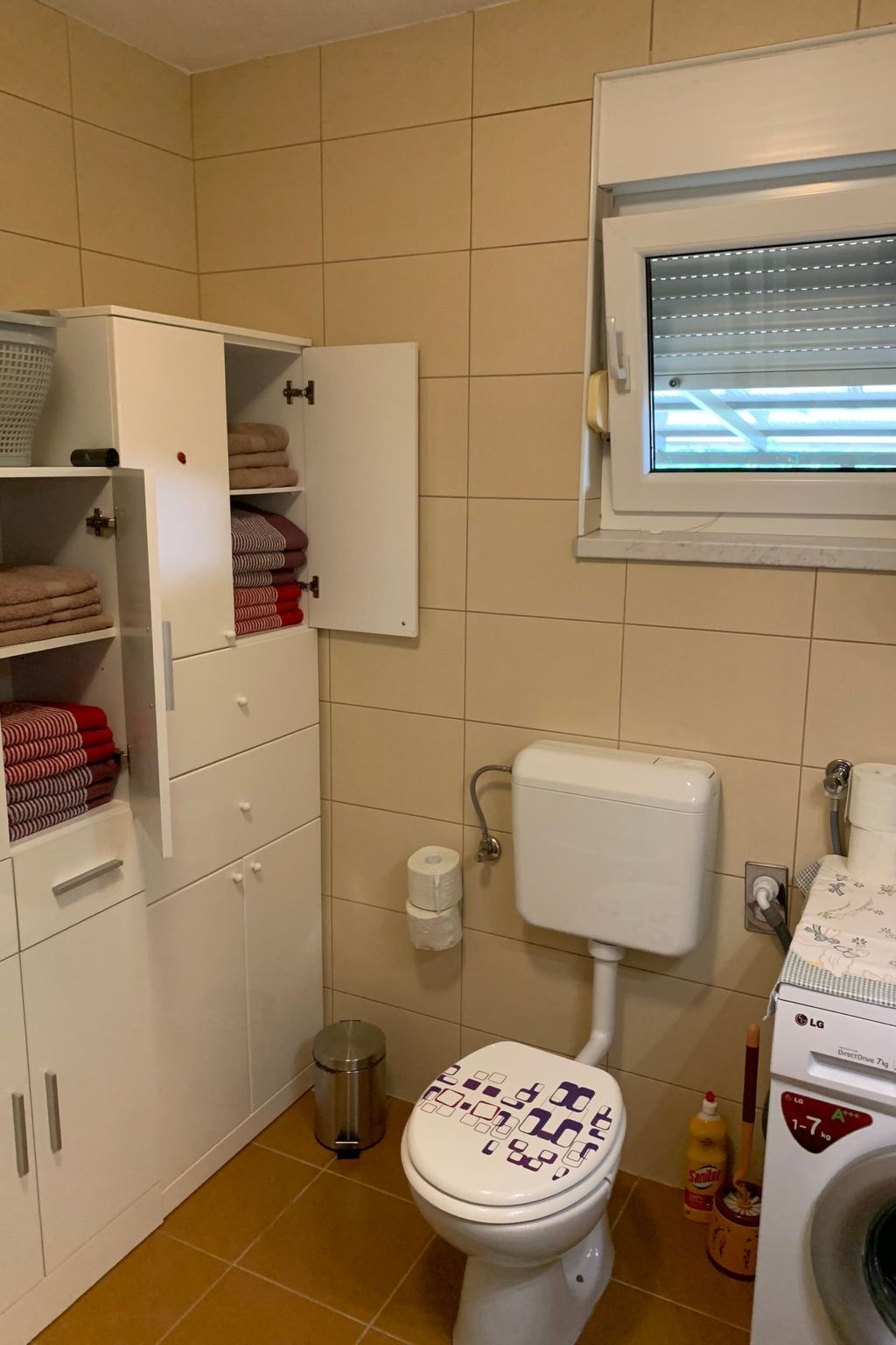 Photo of Große Ferienwohnung in Ližnjan mit Offenem Kamin