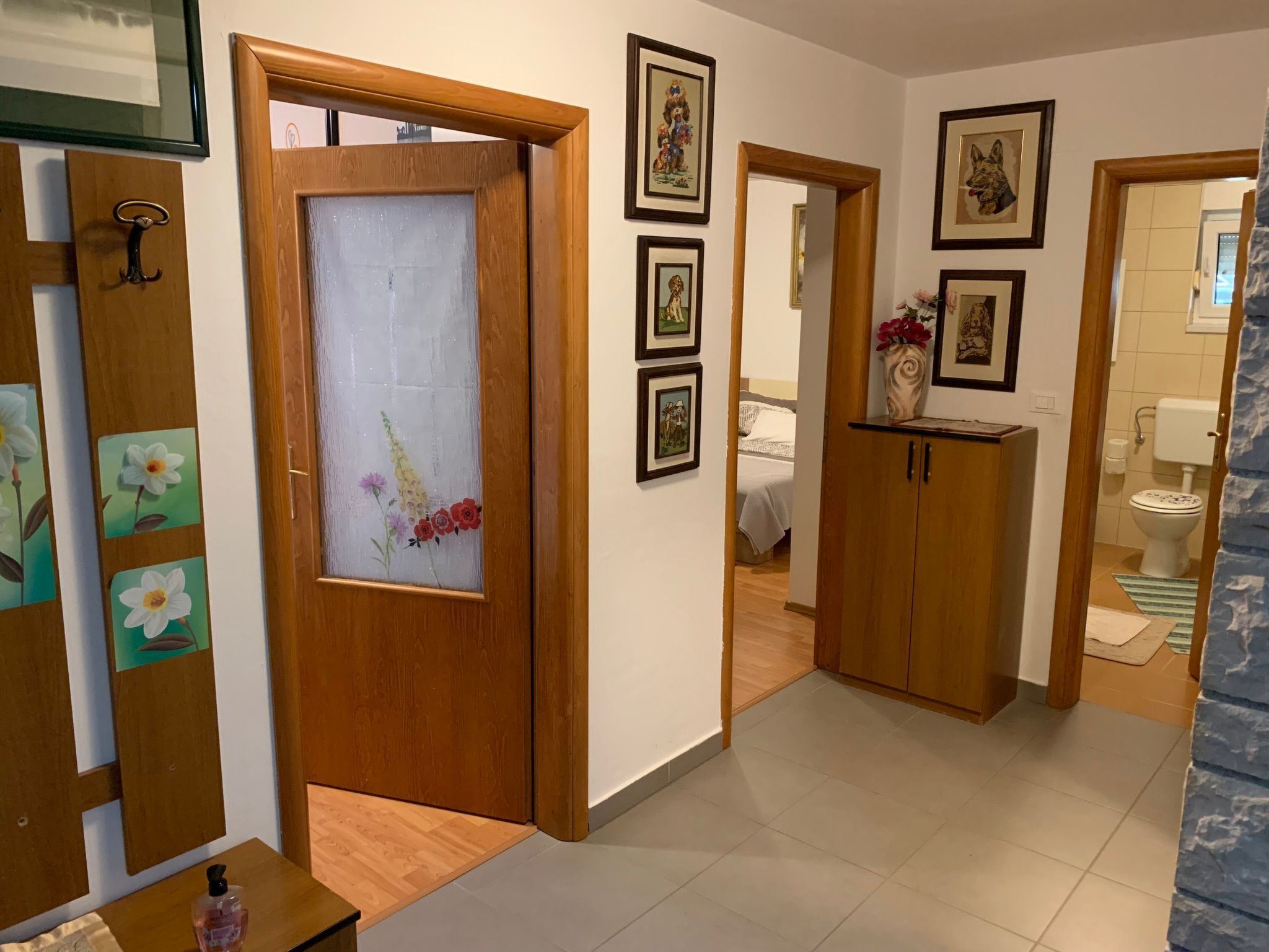 Photo of Große Ferienwohnung in Ližnjan mit Offenem Kamin