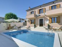 Casa Miceli: Stijlvolle Istrian villa met privézwembad, vlakbij zee en Medulin centrum - thumbnail 5