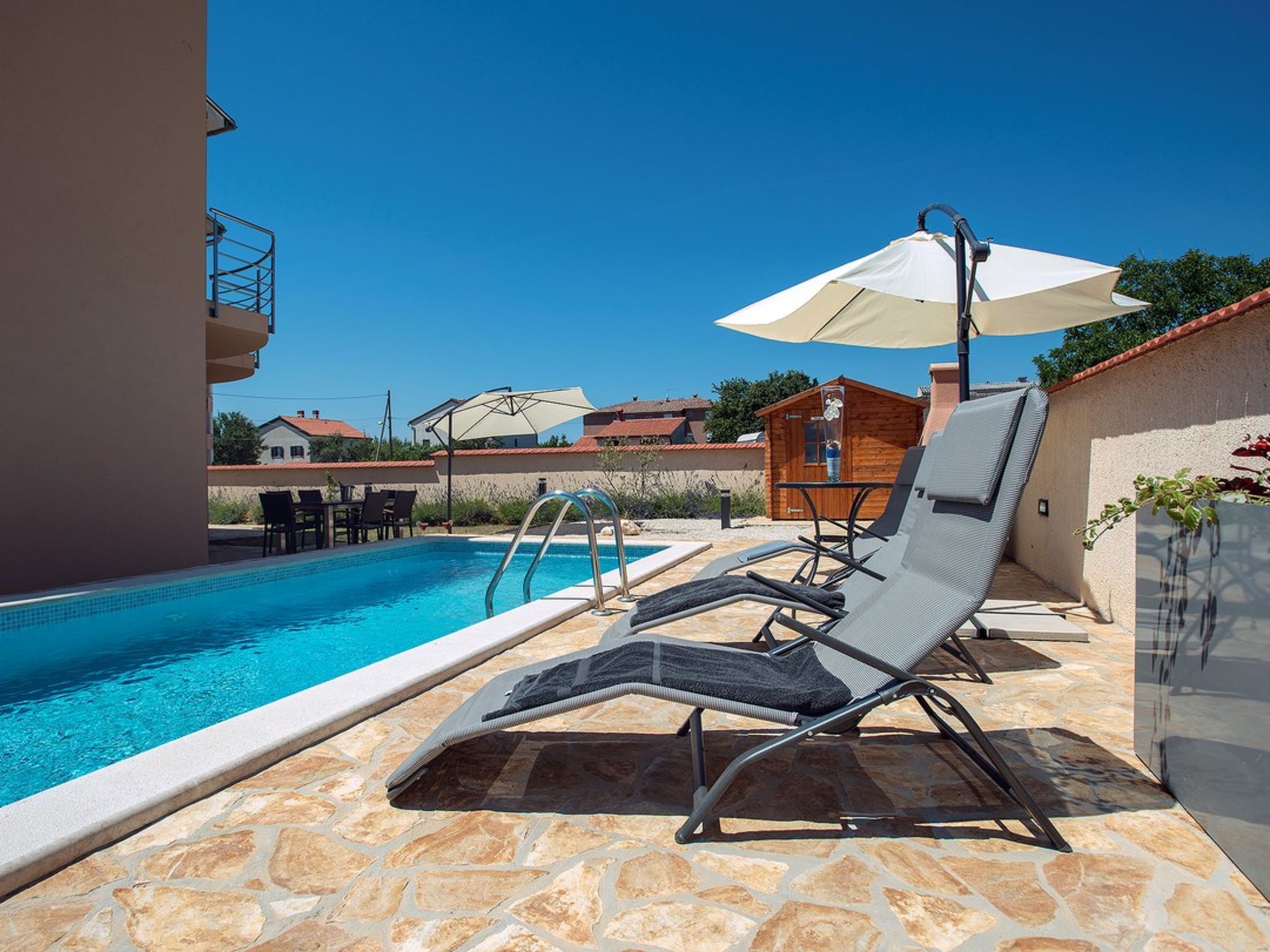 Villa Lara 2