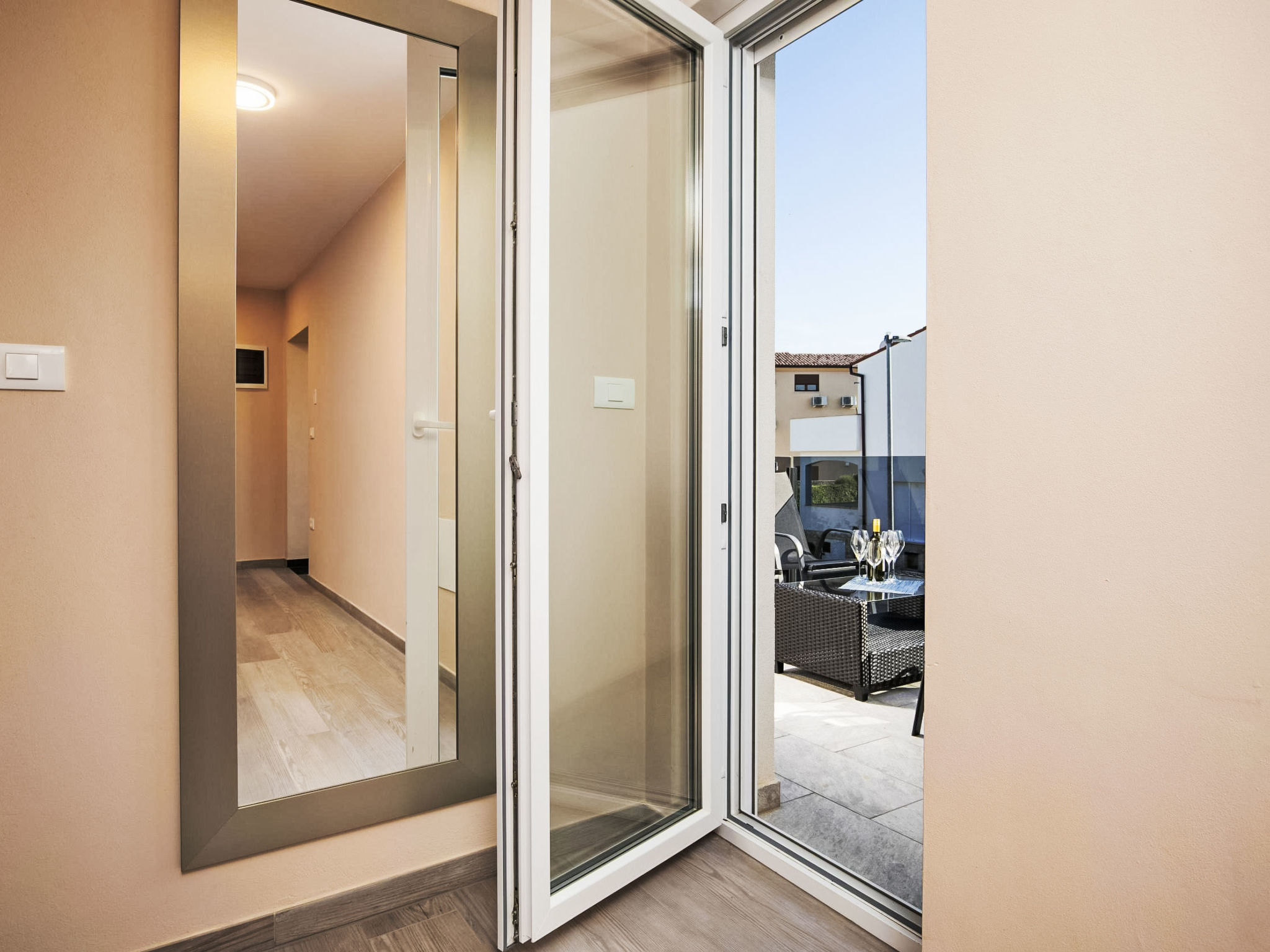 5-Schlafzimmer-Villa Eminentia mit Meerblick - Binnen