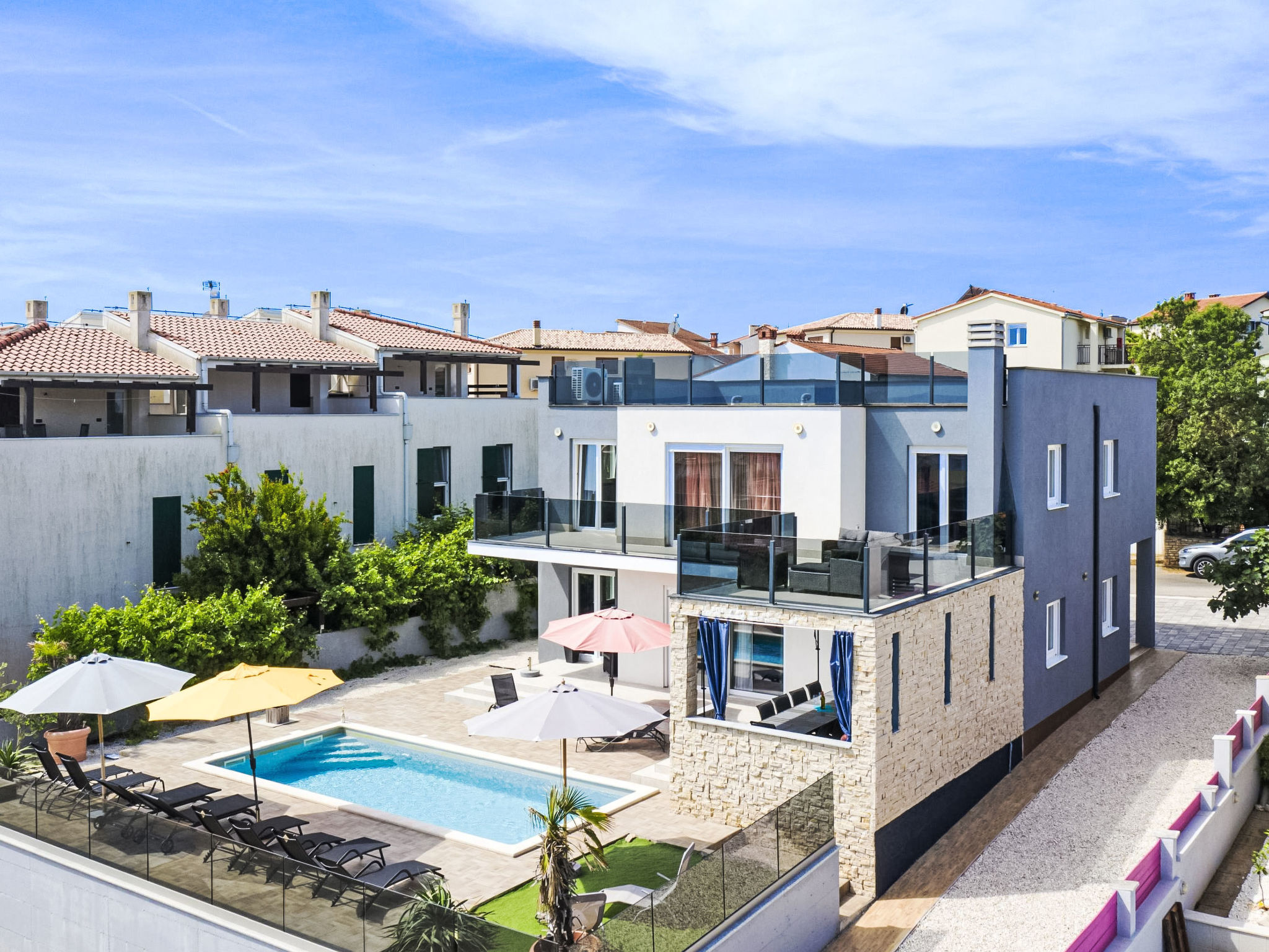 5-Schlafzimmer-Villa Eminentia mit Meerblick - Buiten