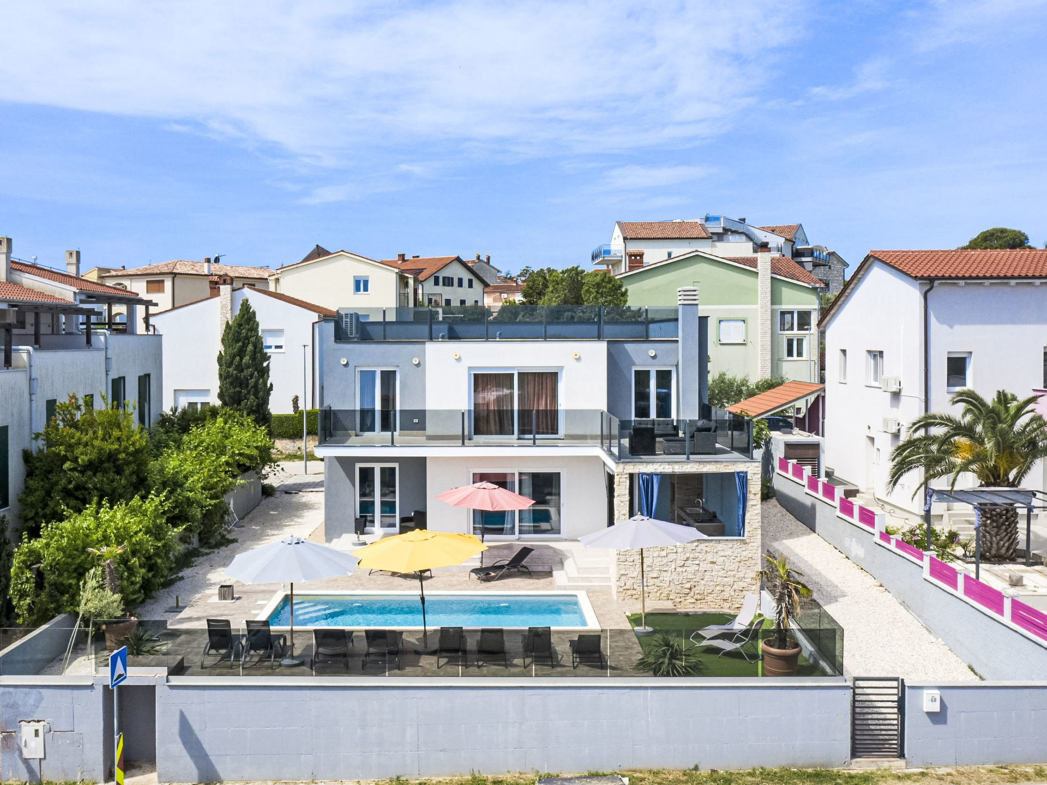 5-Schlafzimmer-Villa Eminentia mit Meerblick - Buiten