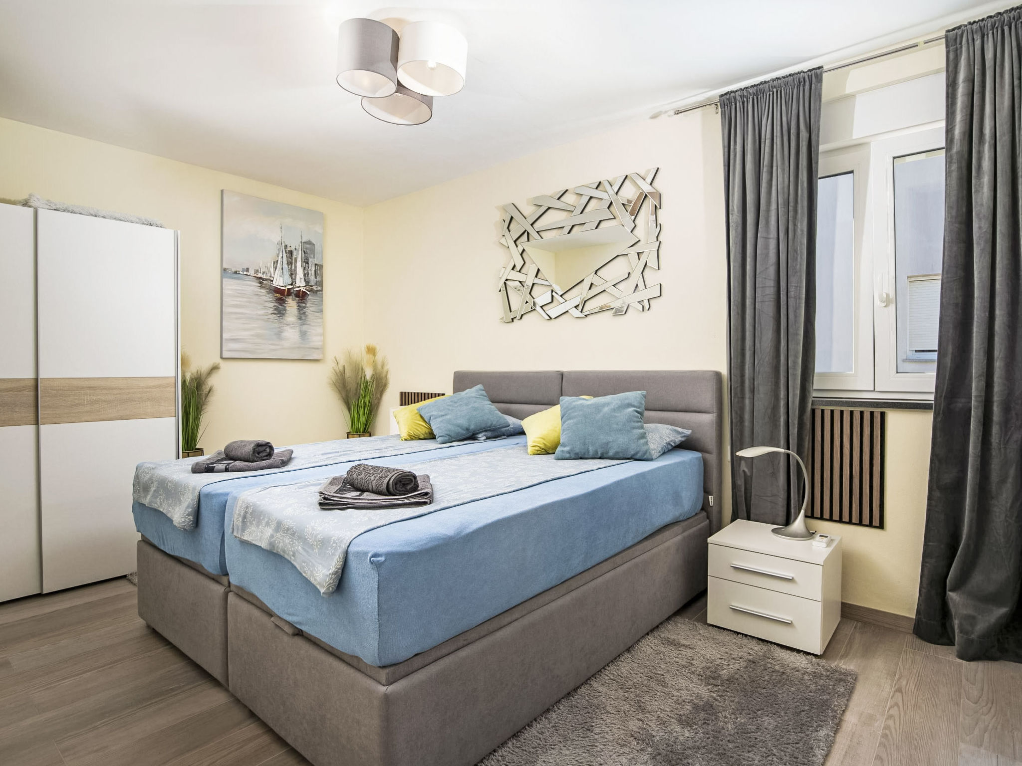 5-Schlafzimmer-Villa Eminentia mit Meerblick - Binnen
