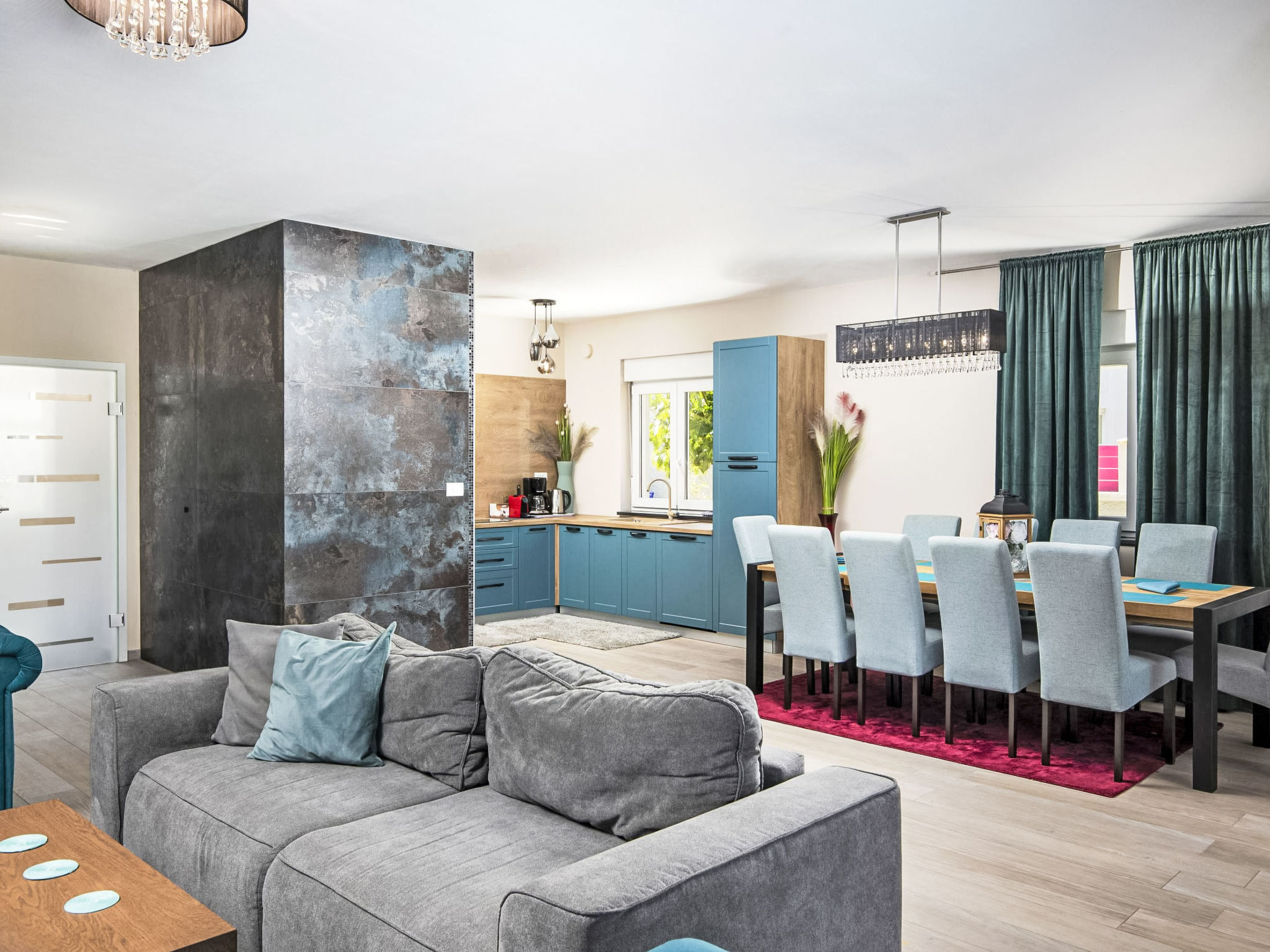 5-Schlafzimmer-Villa Eminentia mit Meerblick - Binnen
