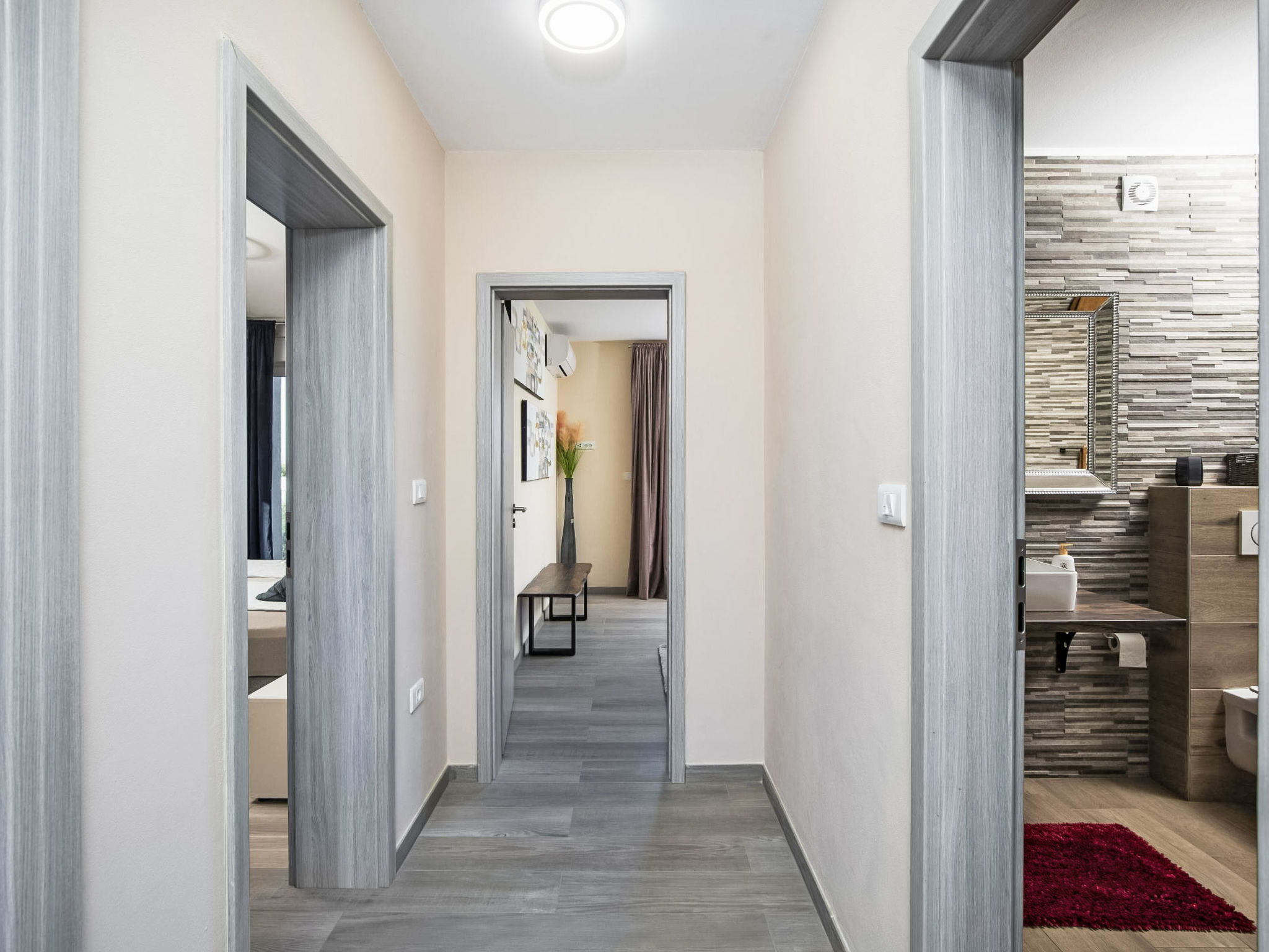 5-Schlafzimmer-Villa Eminentia mit Meerblick - Binnen