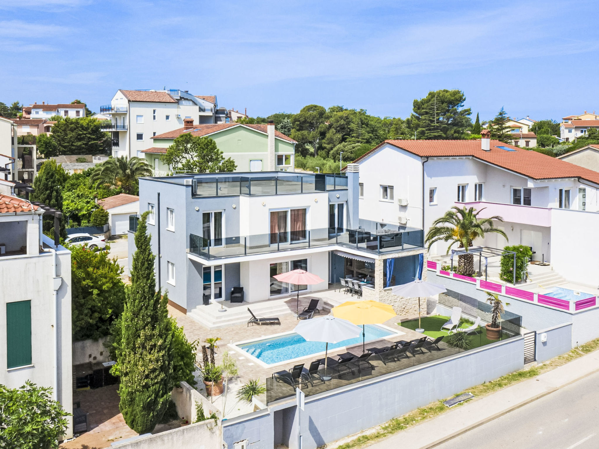 5-Schlafzimmer-Villa Eminentia mit Meerblick - Buiten