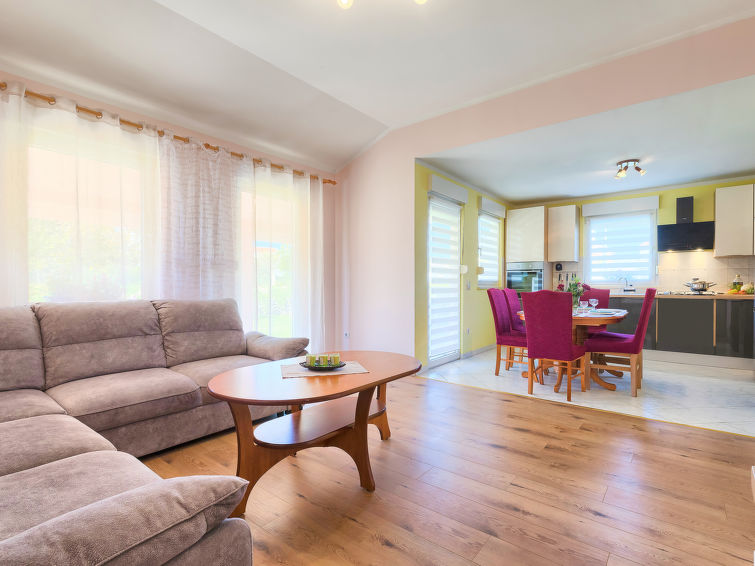 Search and Stay destination Marčana, Istarska županija - Croatia from AU$ 208. Vita (RCA406)