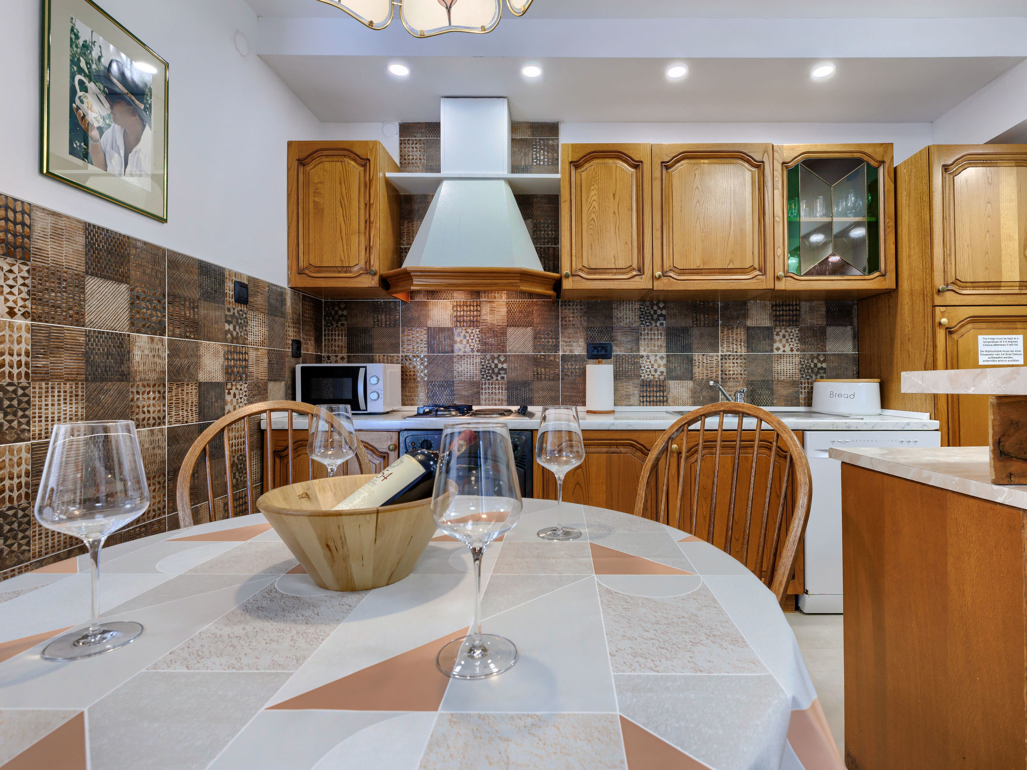 Kitchen / Dining Room