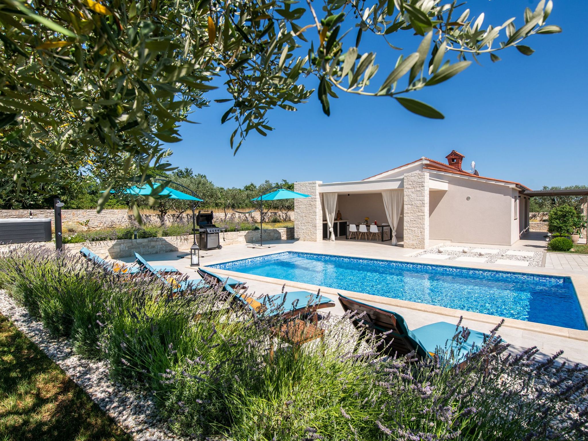 Villa Silentio - Ruhe und Privatsphäre in mediterraner Natur in Strandnähe - Image-tags.info