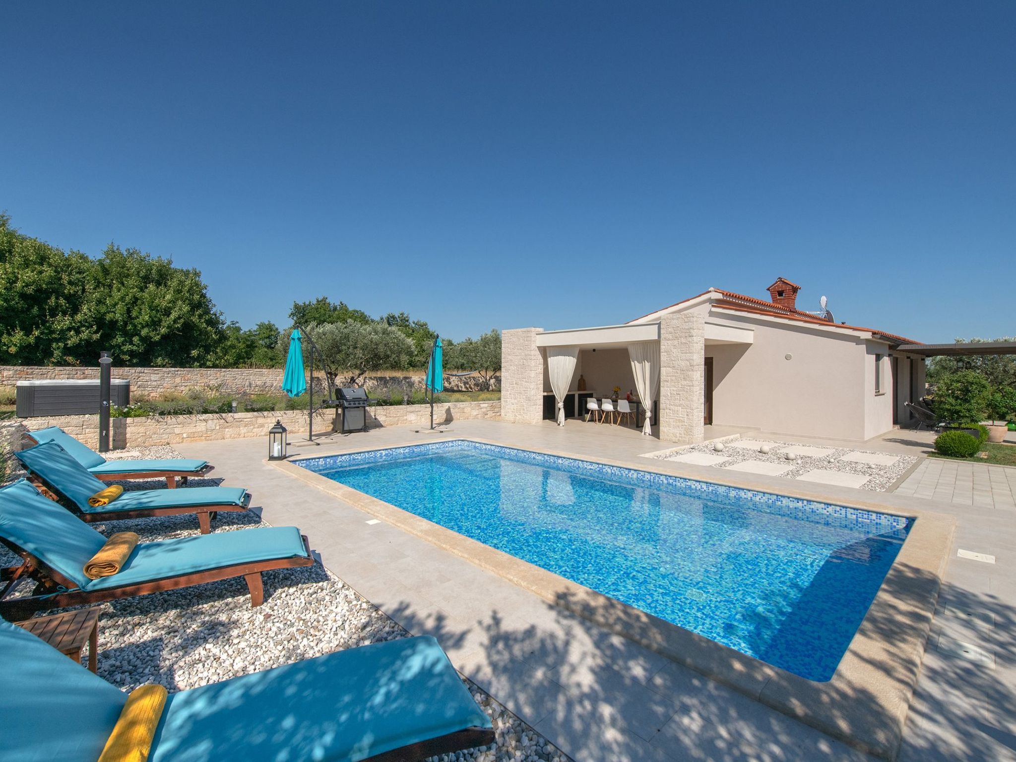Villa Silentio - Ruhe und Privatsphäre in mediterraner Natur in Strandnähe - Image-tags.info