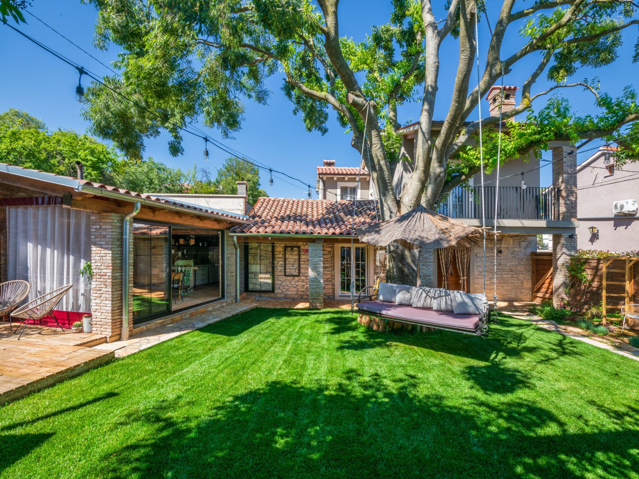 Rustic cozy house Pupy mit private pool und kino-Binnen