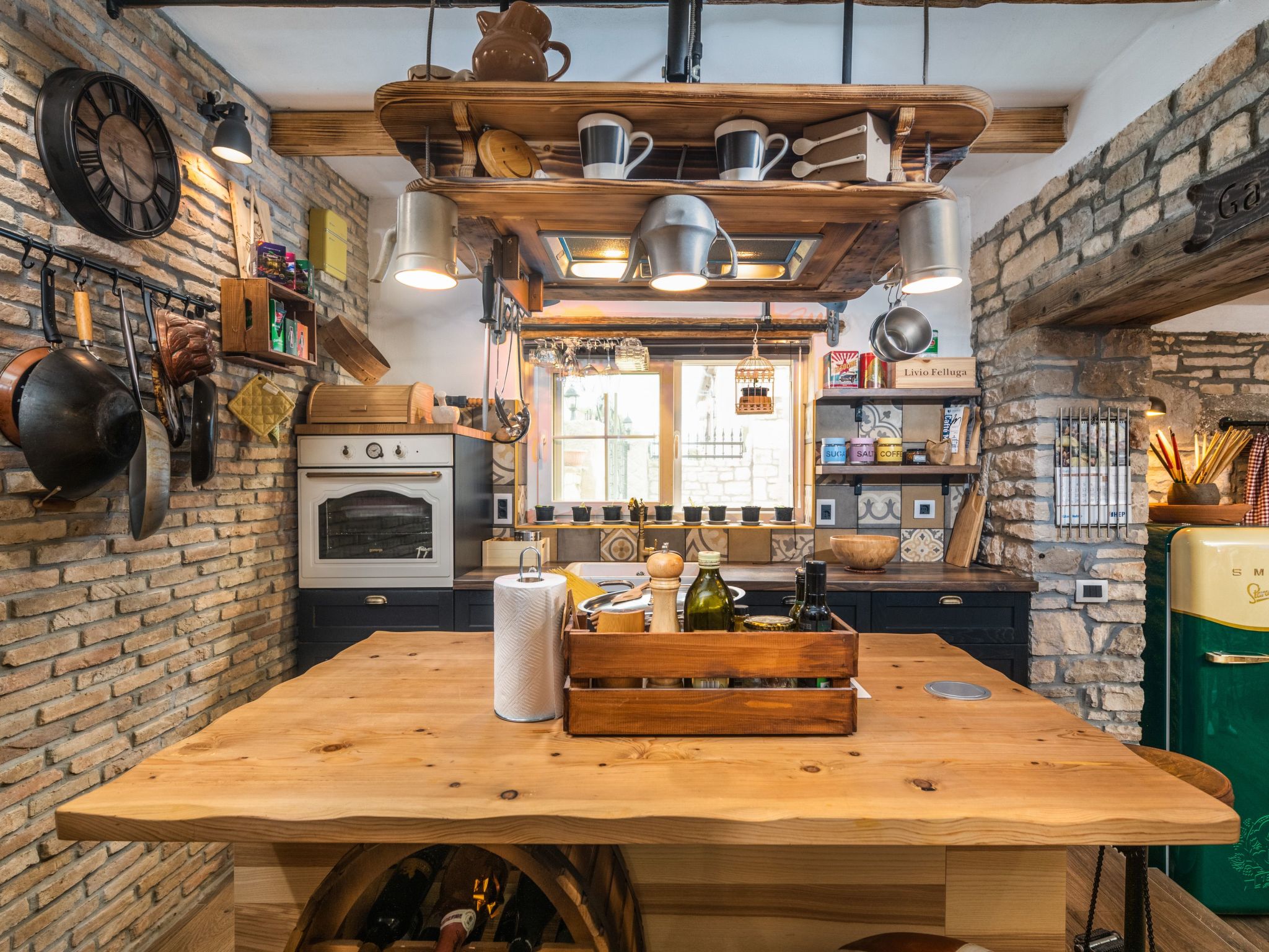 Rustic cozy house Pupy mit private pool und kino-Binnen