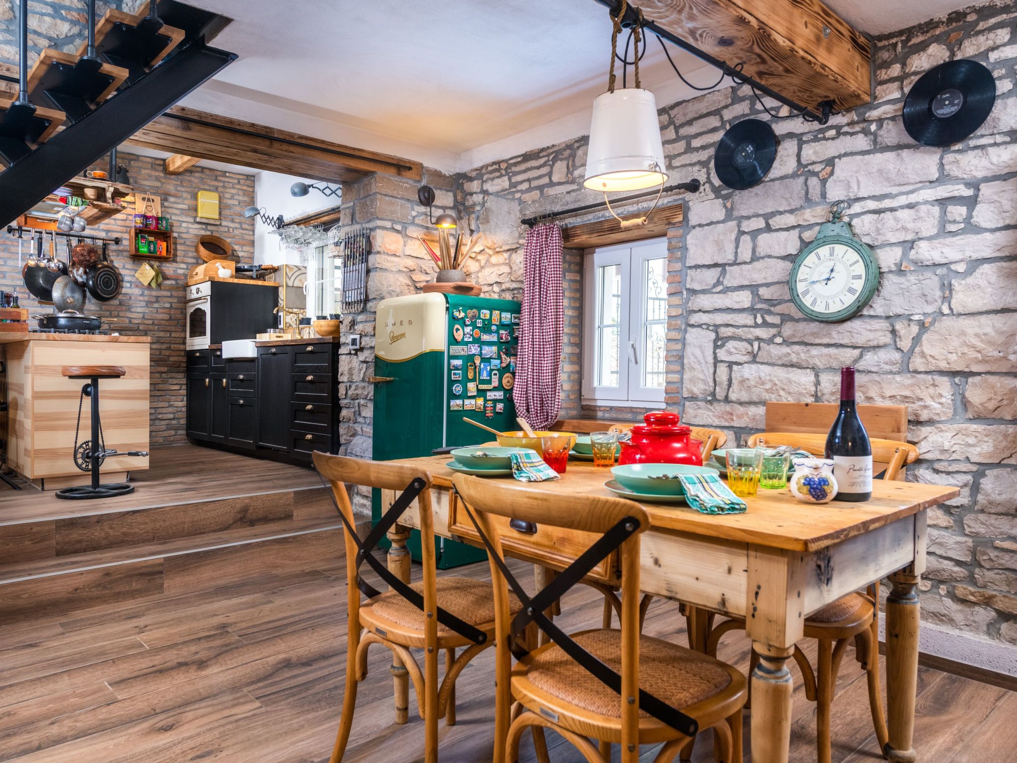 Rustic cozy house Pupy mit private pool und kino-Binnen