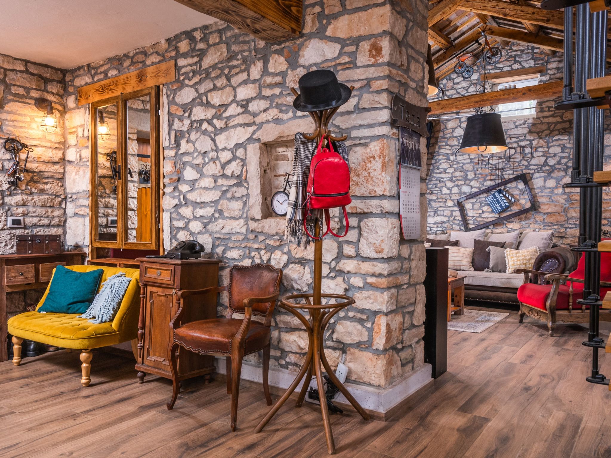 Rustic cozy house Pupy mit private pool und kino-Binnen