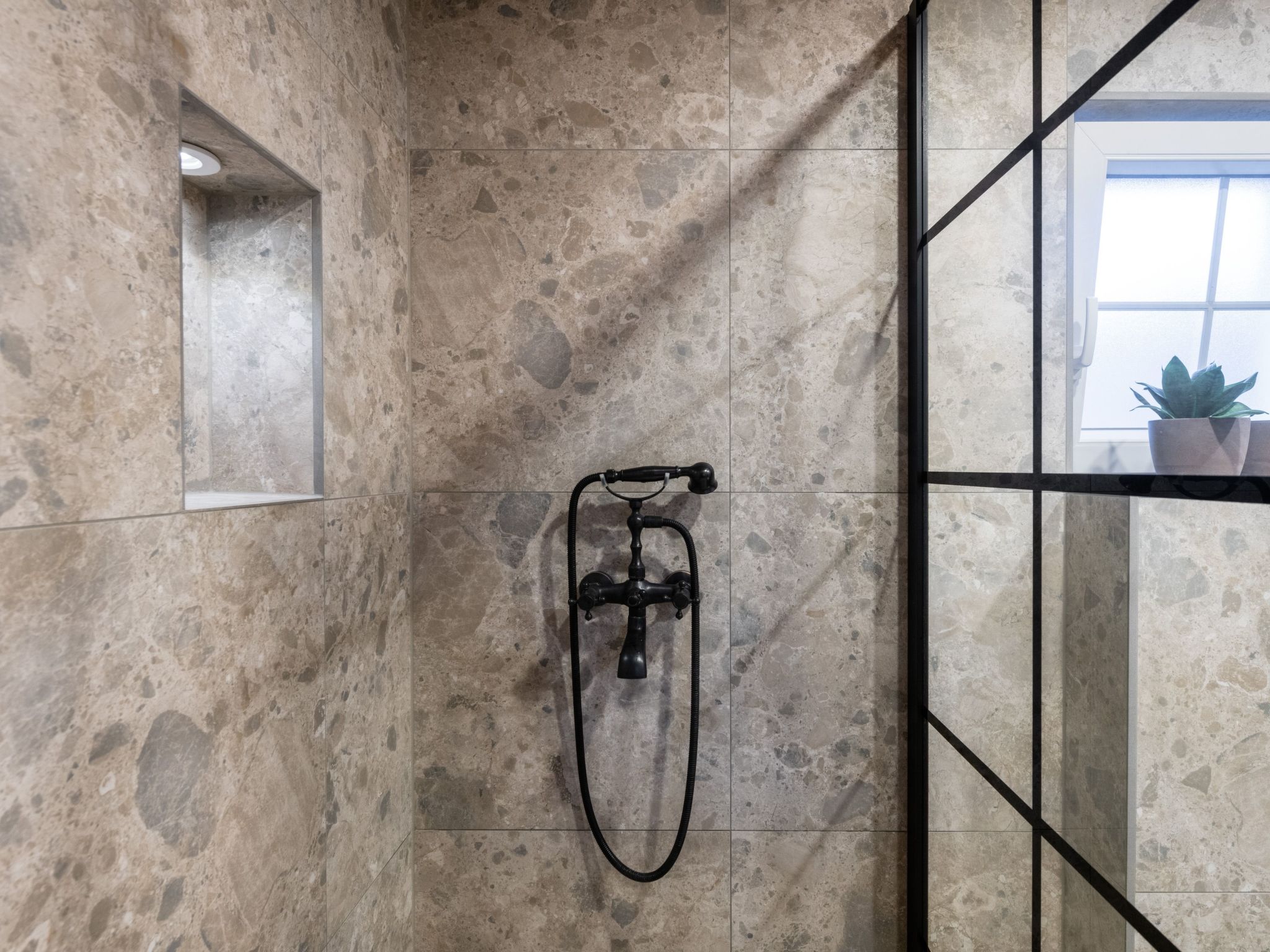 Rustic cozy house Pupy mit private pool und kino-Binnen