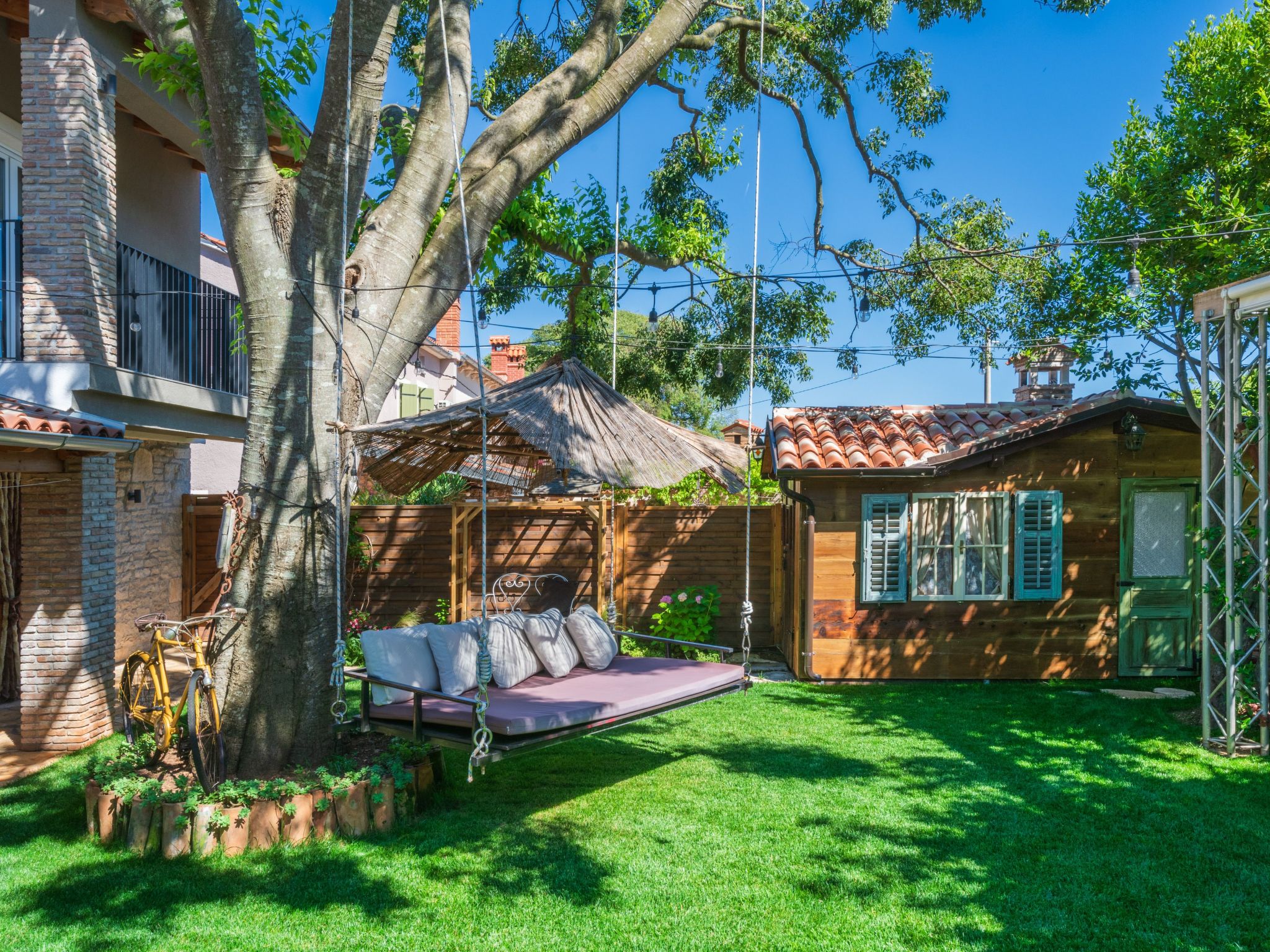 Rustic cozy house Pupy mit private pool und kino-Binnen