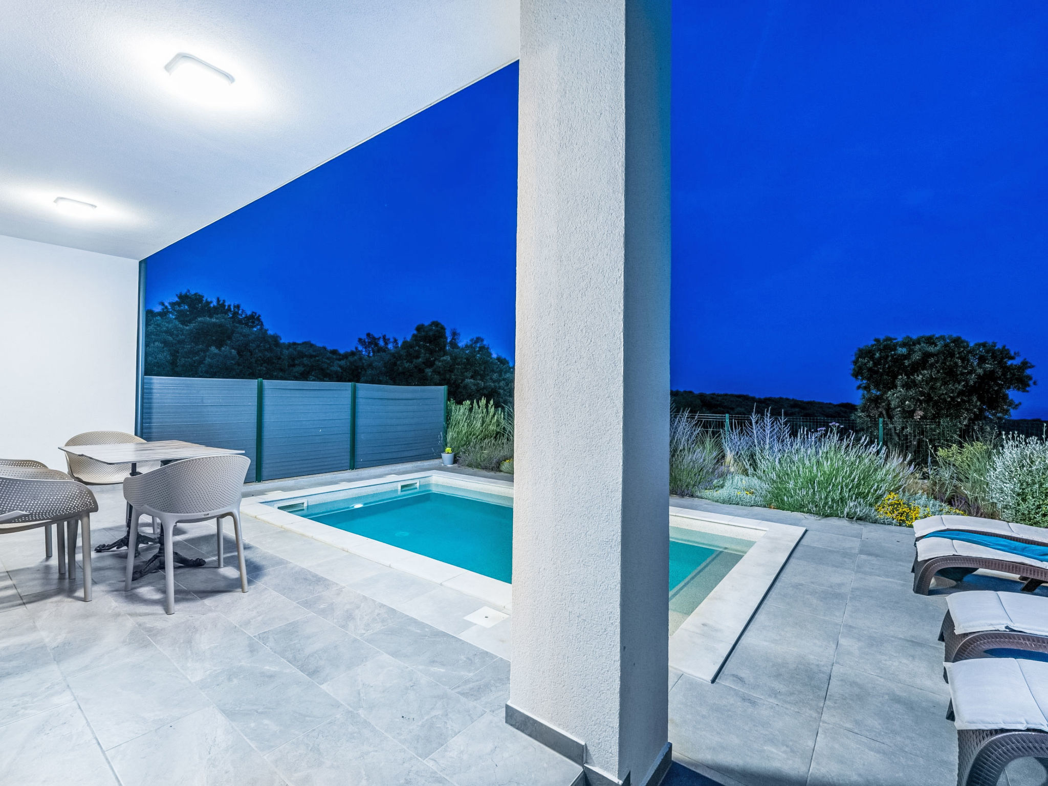 Villa Artec mit Meerblick - Draußen