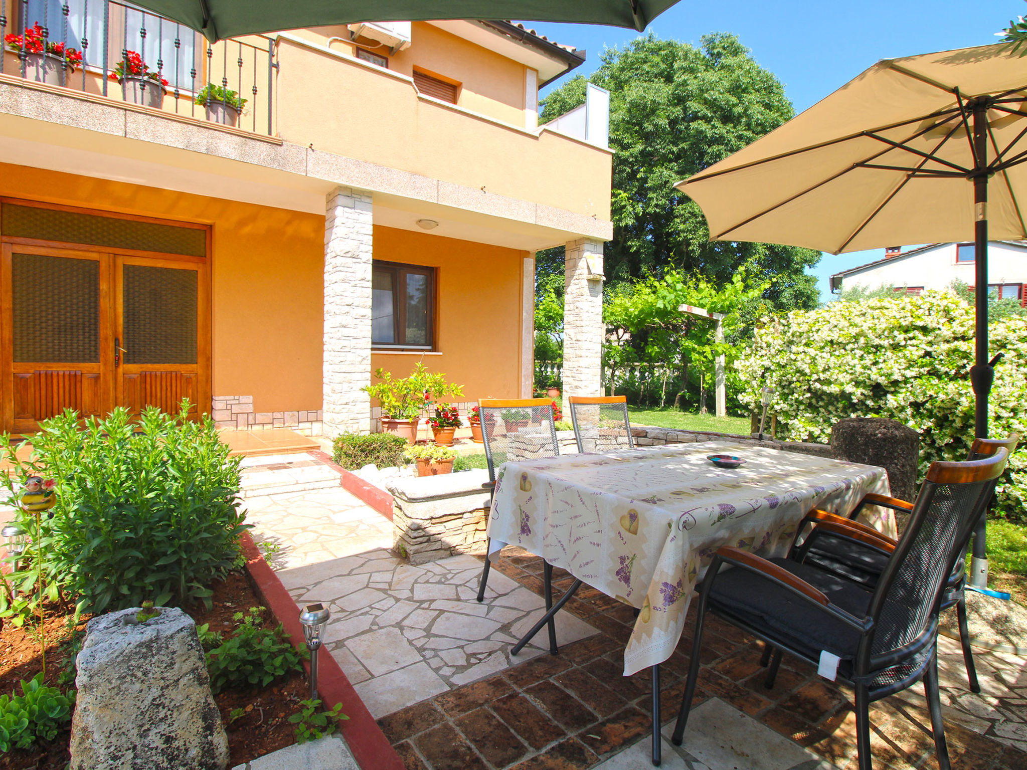 Photo of Apartment 1906