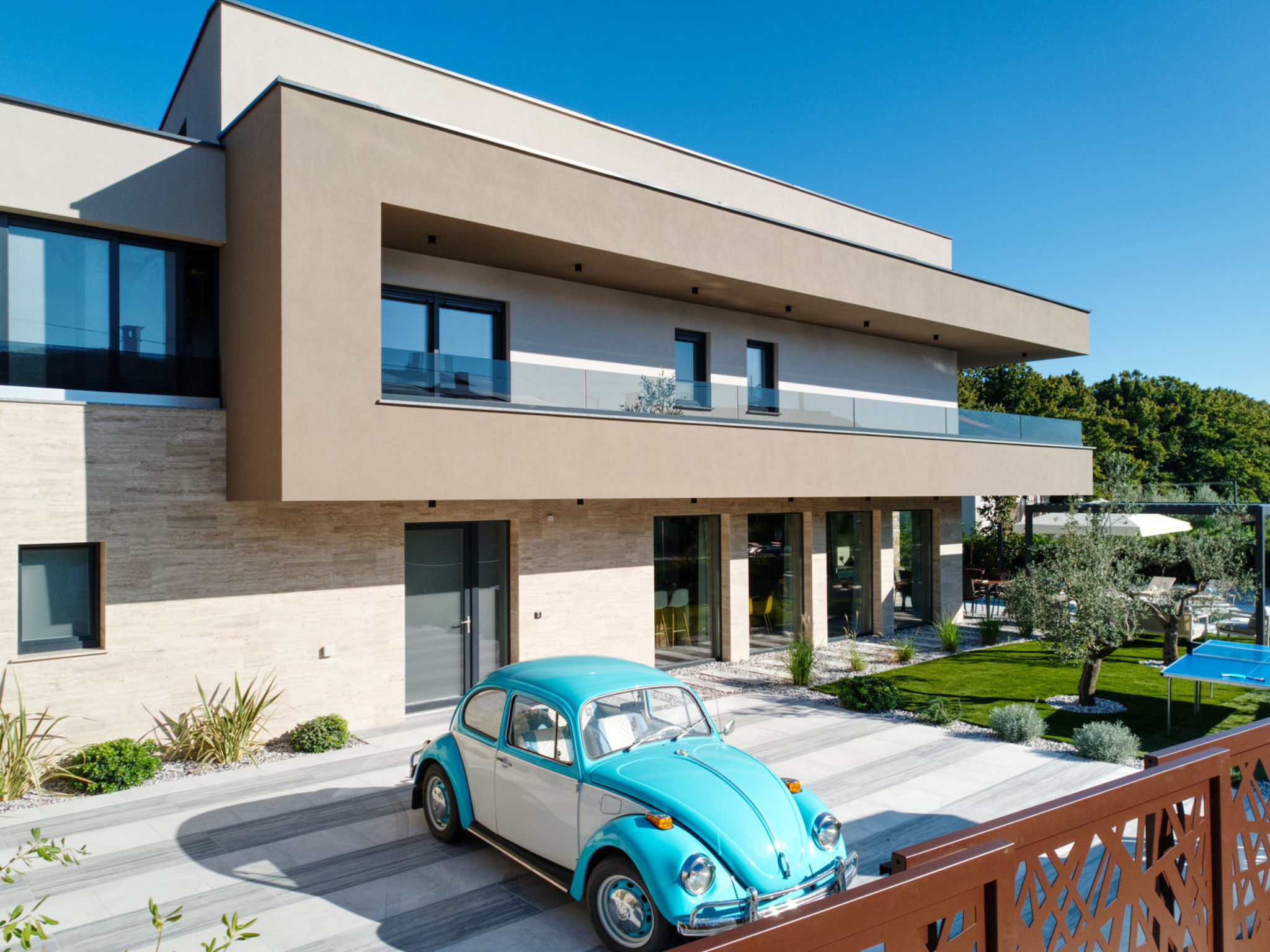 Photo of COMPLEX 2 VILLAS PIERON-BAVIGO