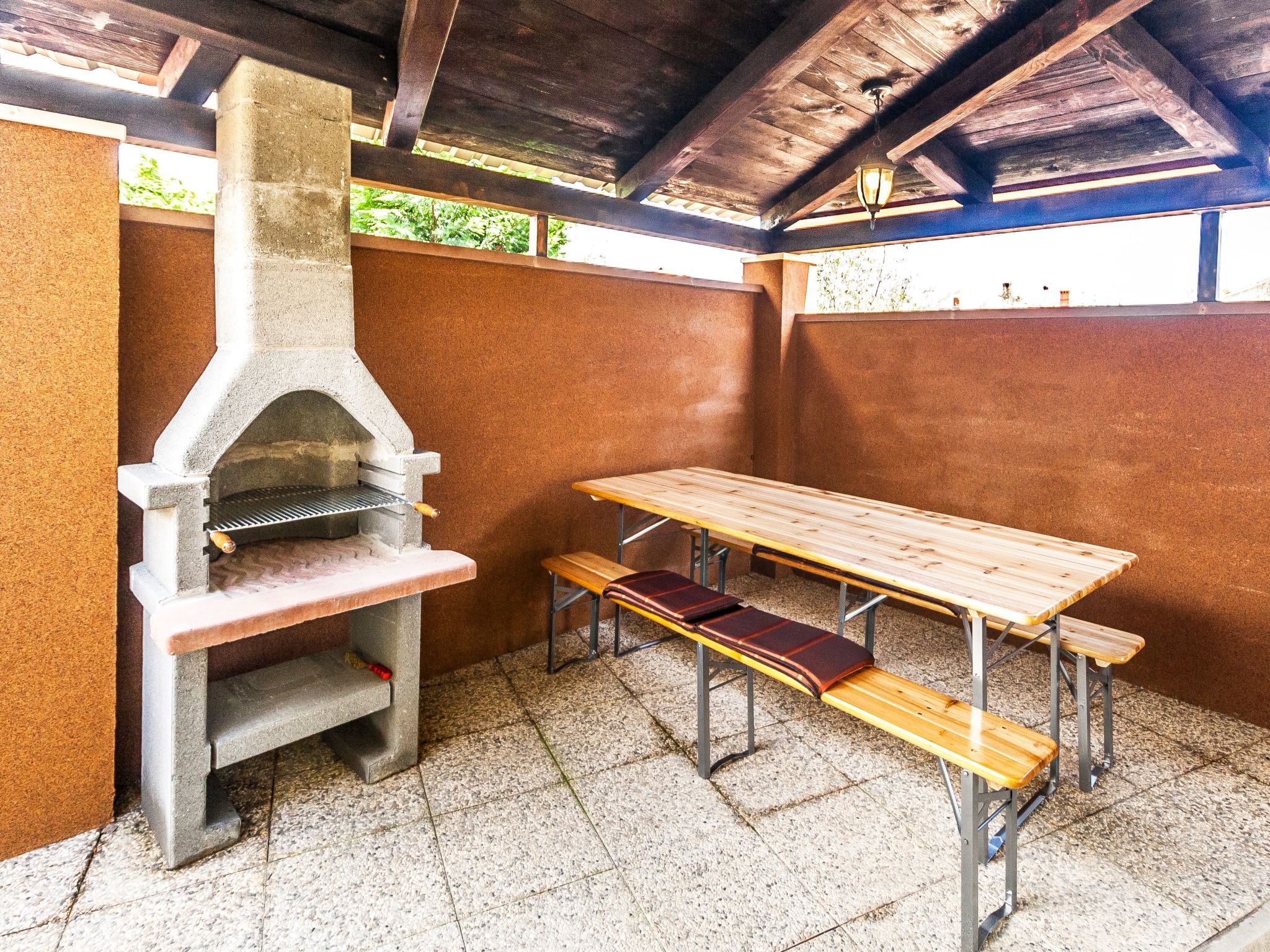 Haus im Industriestil Eni mit privatem Parkplatz-Binnen