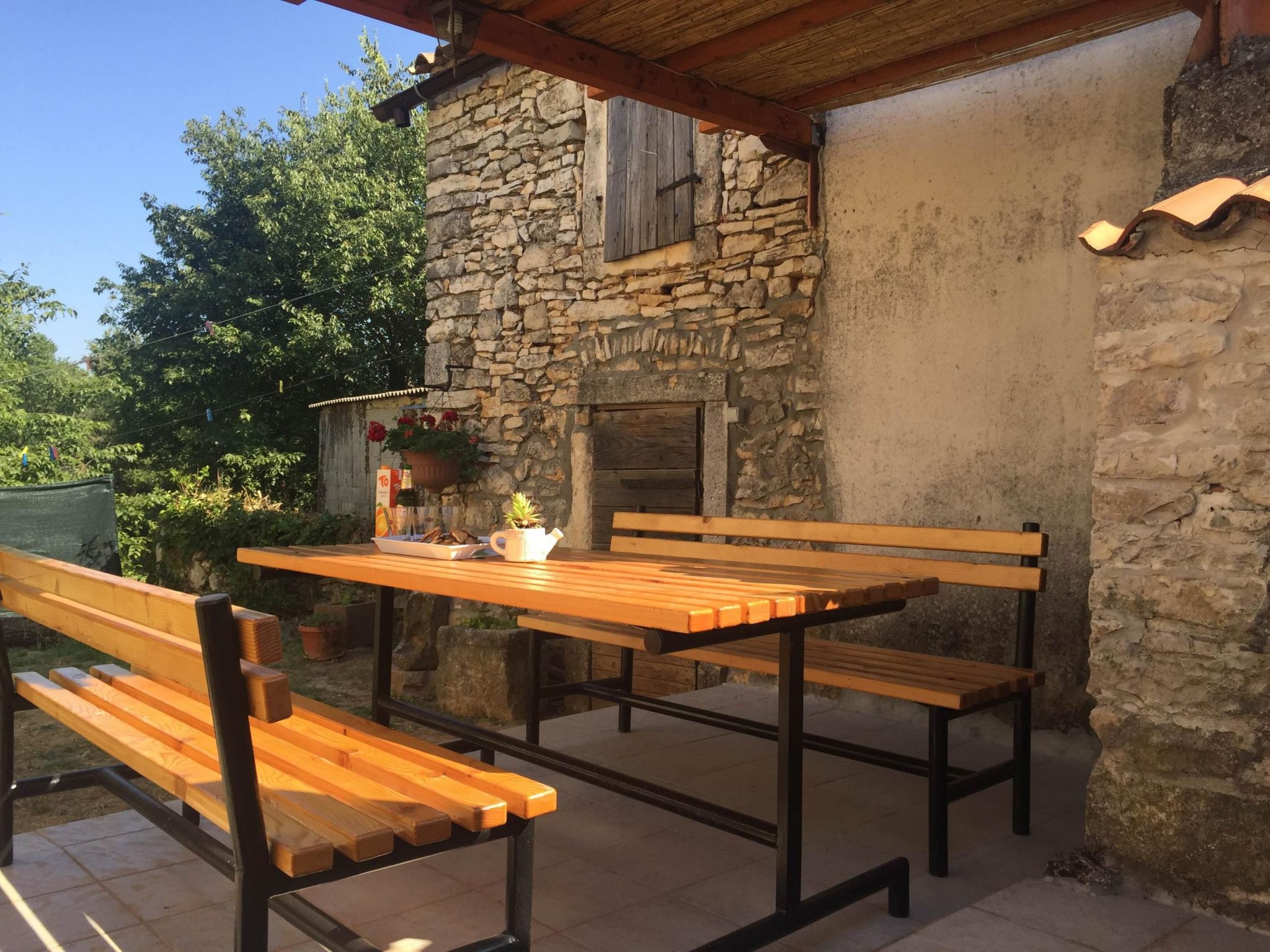 Apartment Fuma in Pinezići mit Privatem Balkon-Image-tags.info