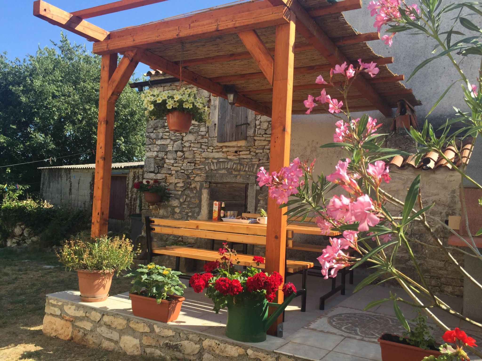 Apartment Fuma in Pinezići mit Privatem Balkon-Image-tags.info