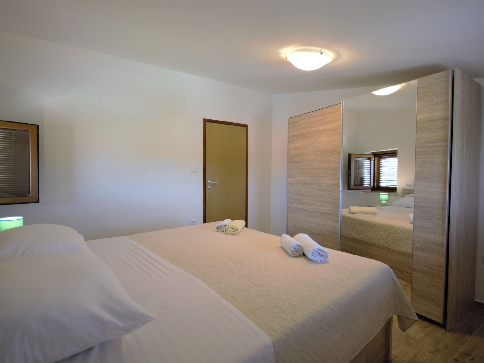 XXL-Ferienhaus "Cokuni" mit privatem Pool-Binnen