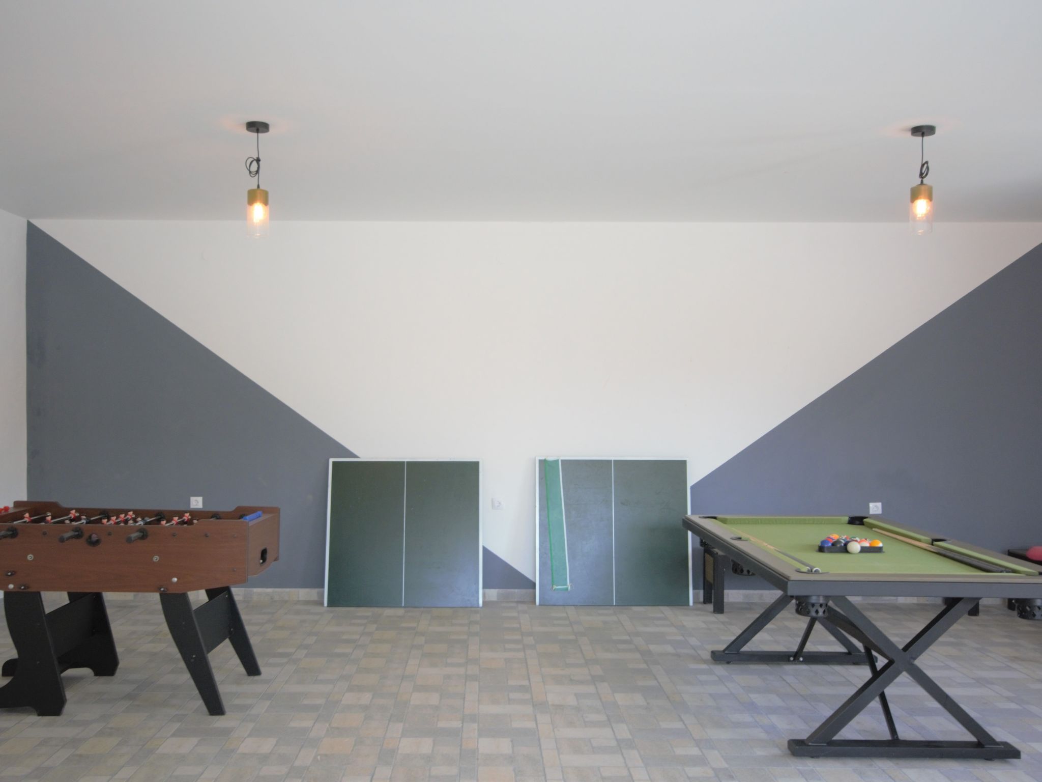 XXL-Ferienhaus "Cokuni" mit privatem Pool-Binnen