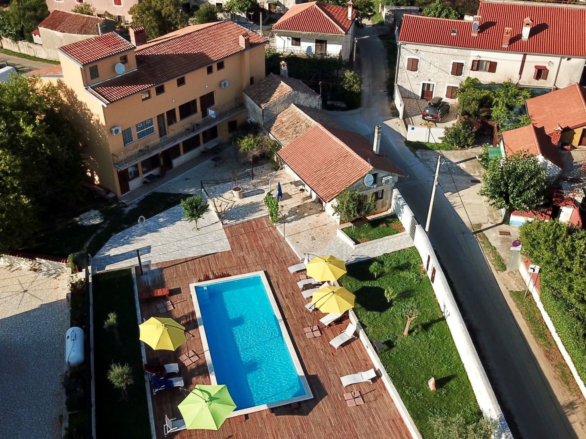 XXL-Ferienhaus "Cokuni" mit privatem Pool-Binnen