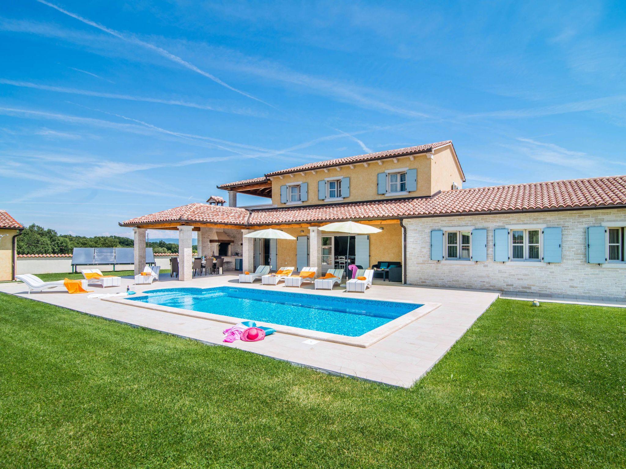 Für 8 Personen und 2 Kinder in Segotici, Istrien (Südküste von Istrien)-Dedans