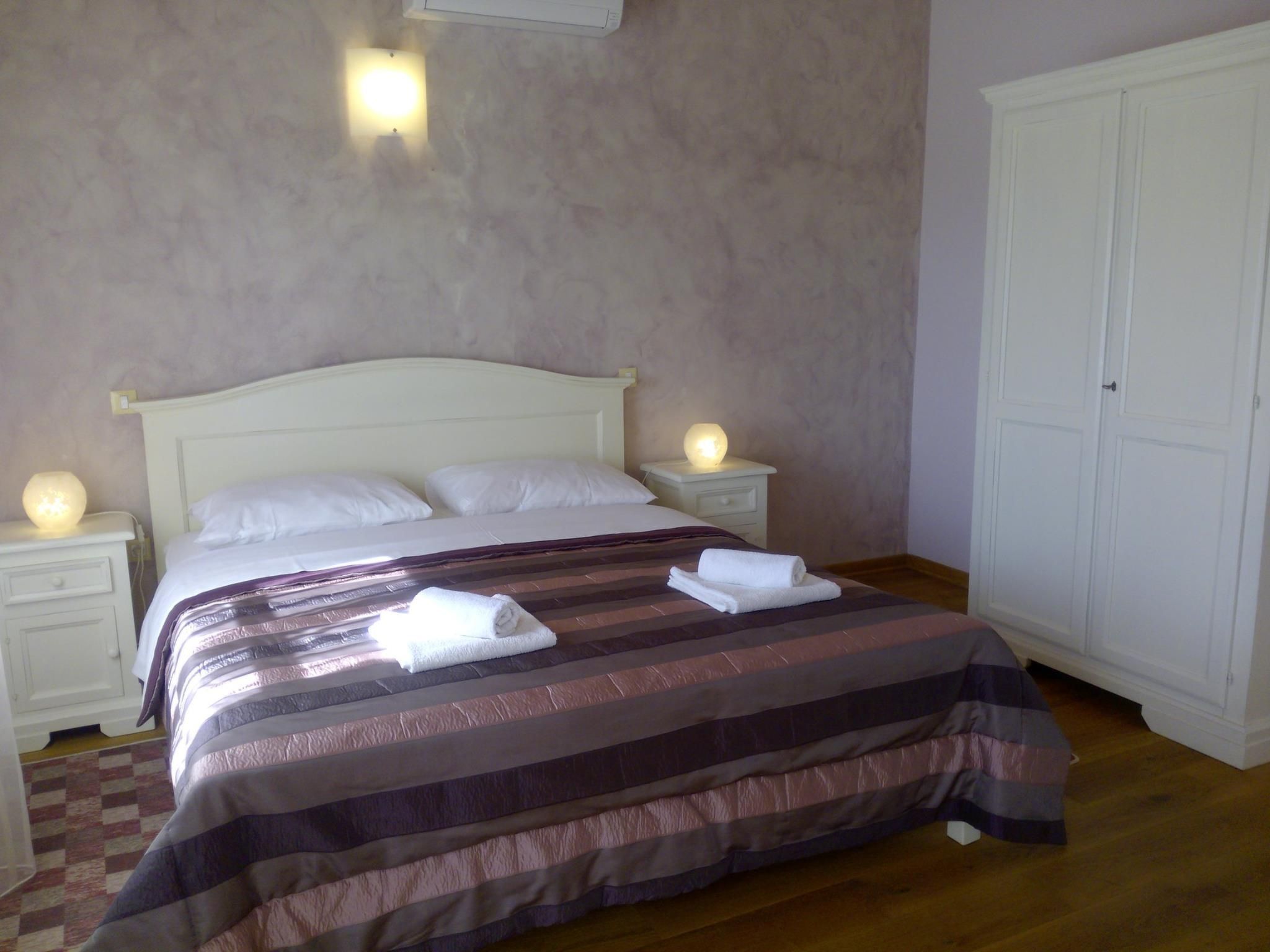 Für 8 Personen und 2 Kinder in Segotici, Istrien (Südküste von Istrien)-Dedans