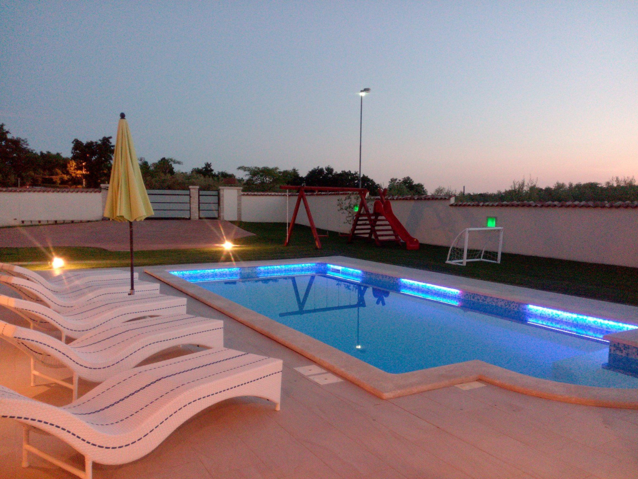 Für 8 Personen und 2 Kinder in Segotici, Istrien (Südküste von Istrien)-Dedans