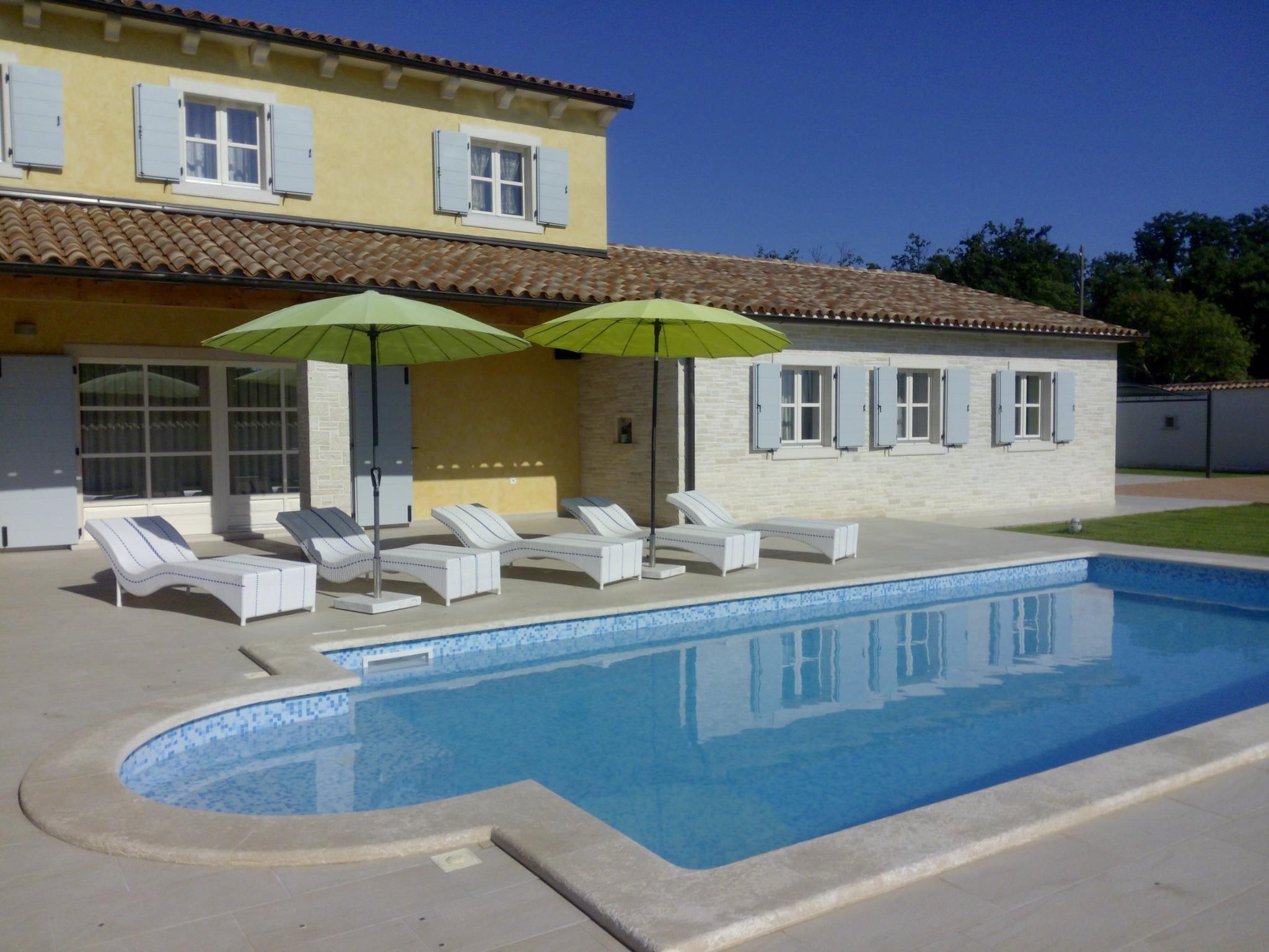 Für 8 Personen und 2 Kinder in Segotici, Istrien (Südküste von Istrien)-Dedans