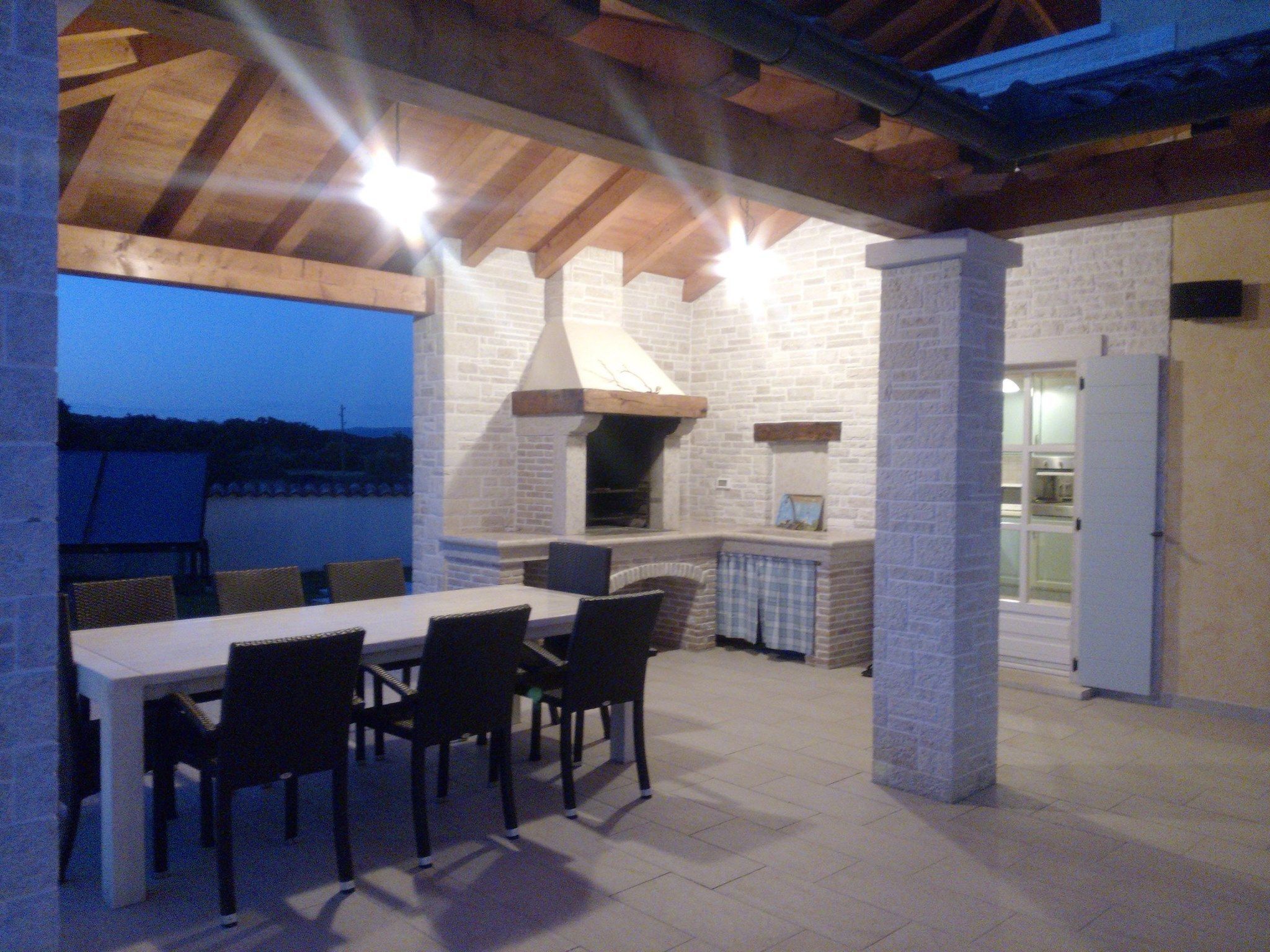 Für 8 Personen und 2 Kinder in Segotici, Istrien (Südküste von Istrien)-Dedans