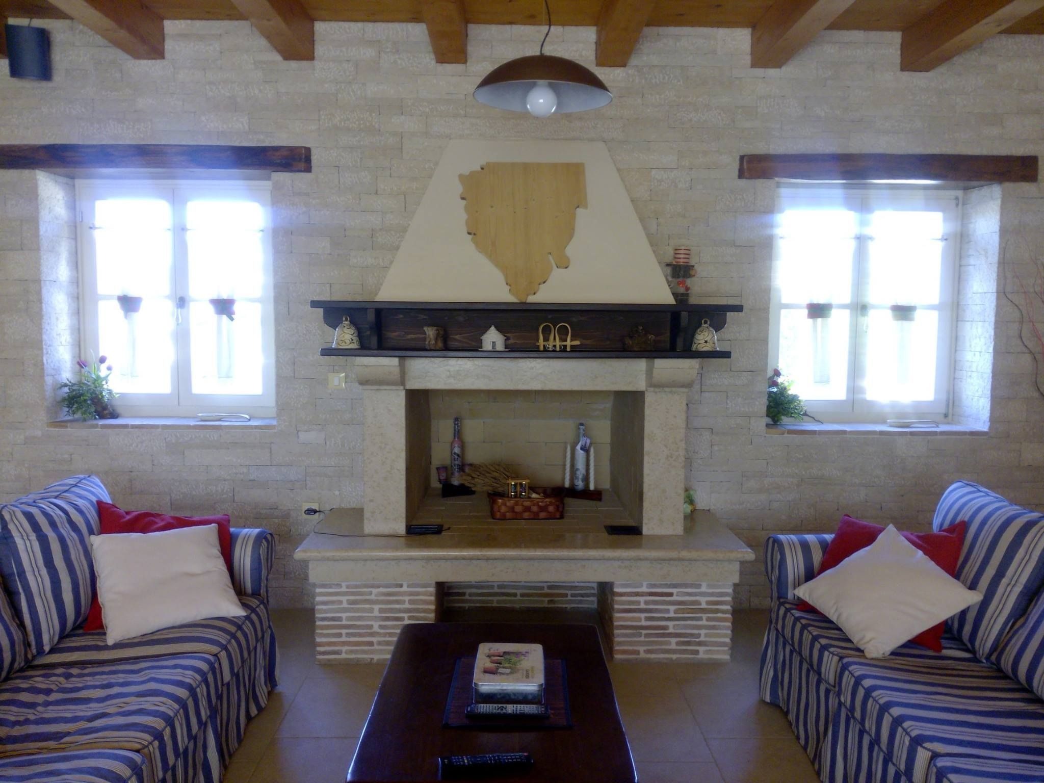 Für 8 Personen und 2 Kinder in Segotici, Istrien (Südküste von Istrien)-Dedans