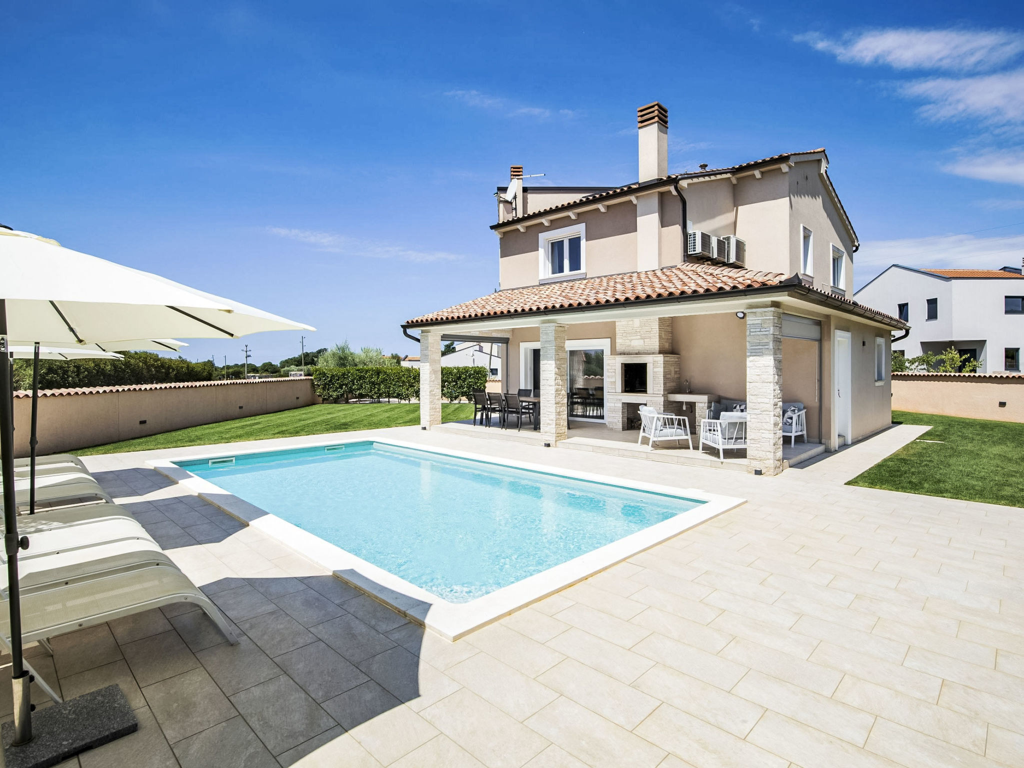 Villa Magica