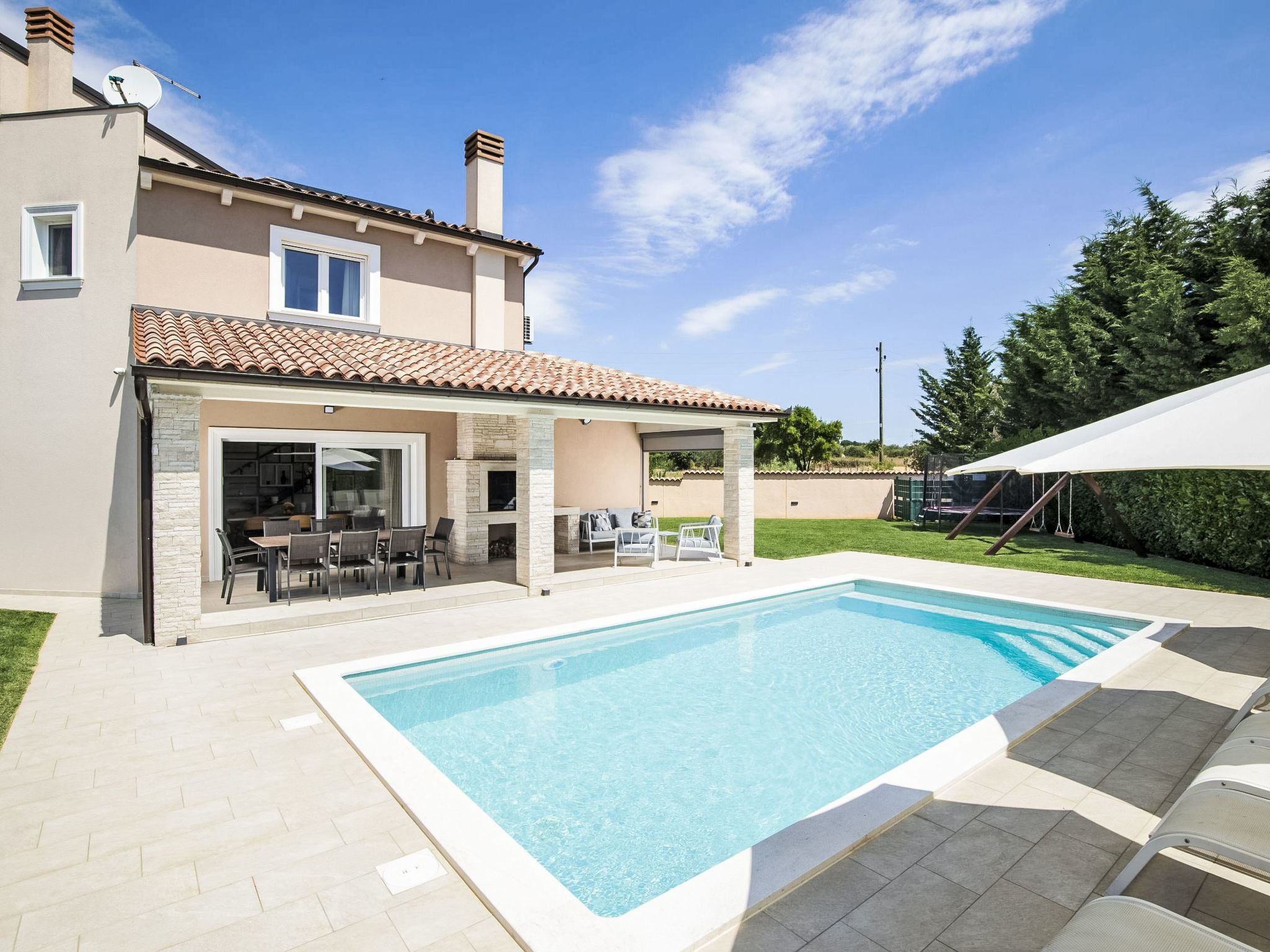 Villa Magica - Image 2