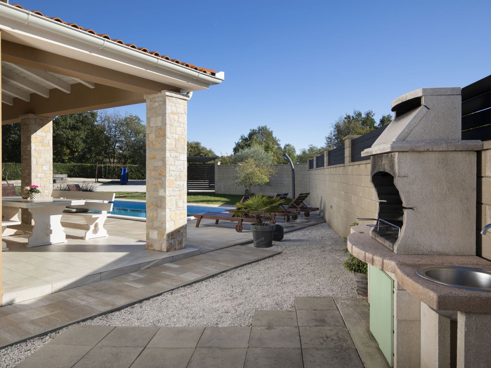 "Villa Matea" mit privatem Pool-Binnen