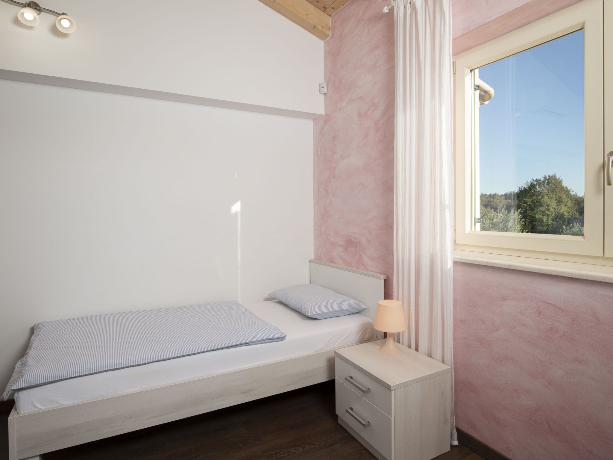 "Villa Matea" mit privatem Pool-Binnen