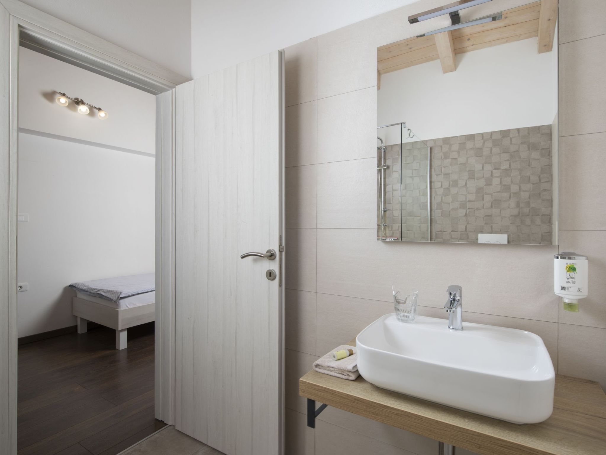 "Villa Matea" mit privatem Pool-Binnen