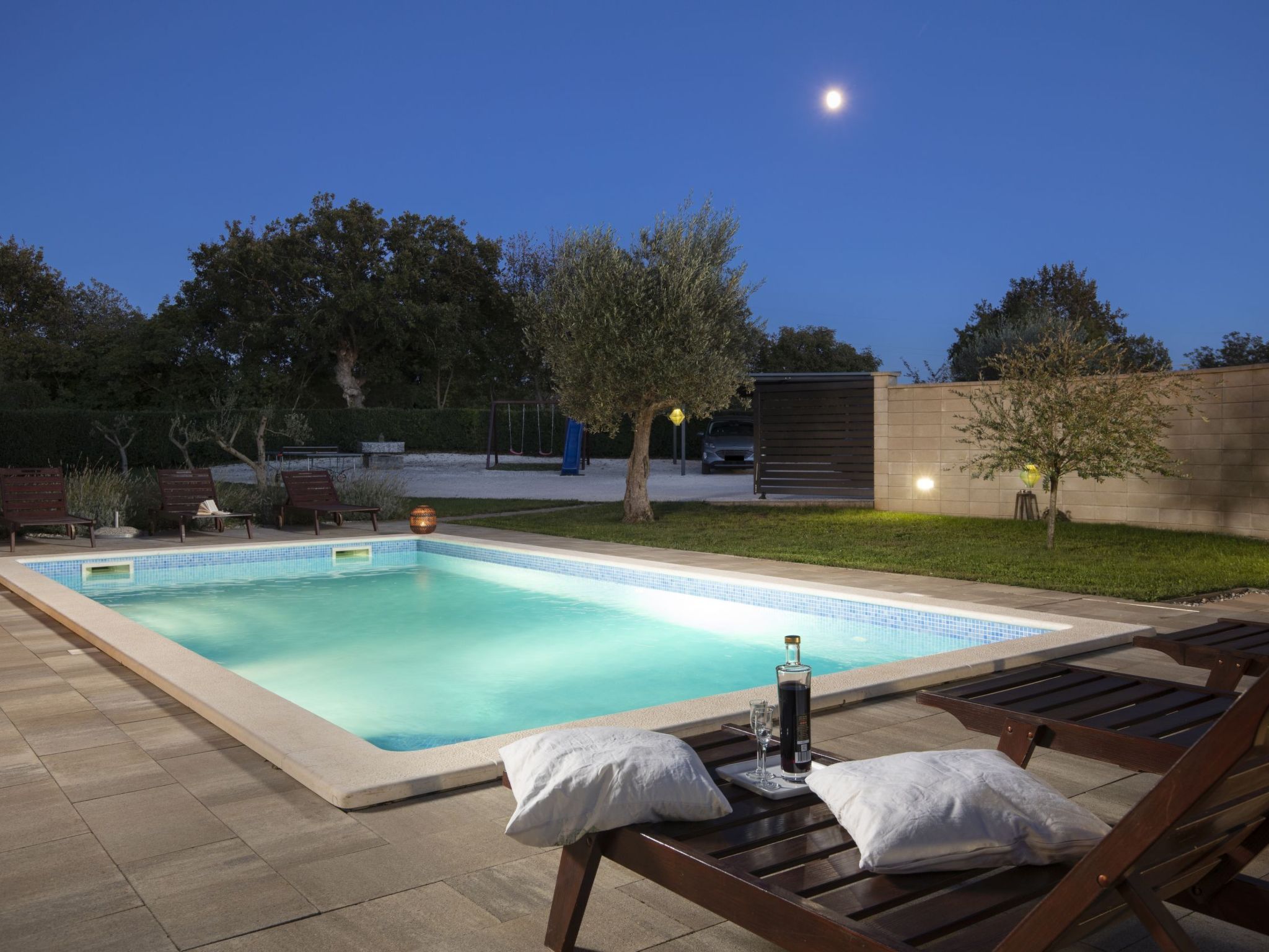 "Villa Matea" mit privatem Pool-Binnen