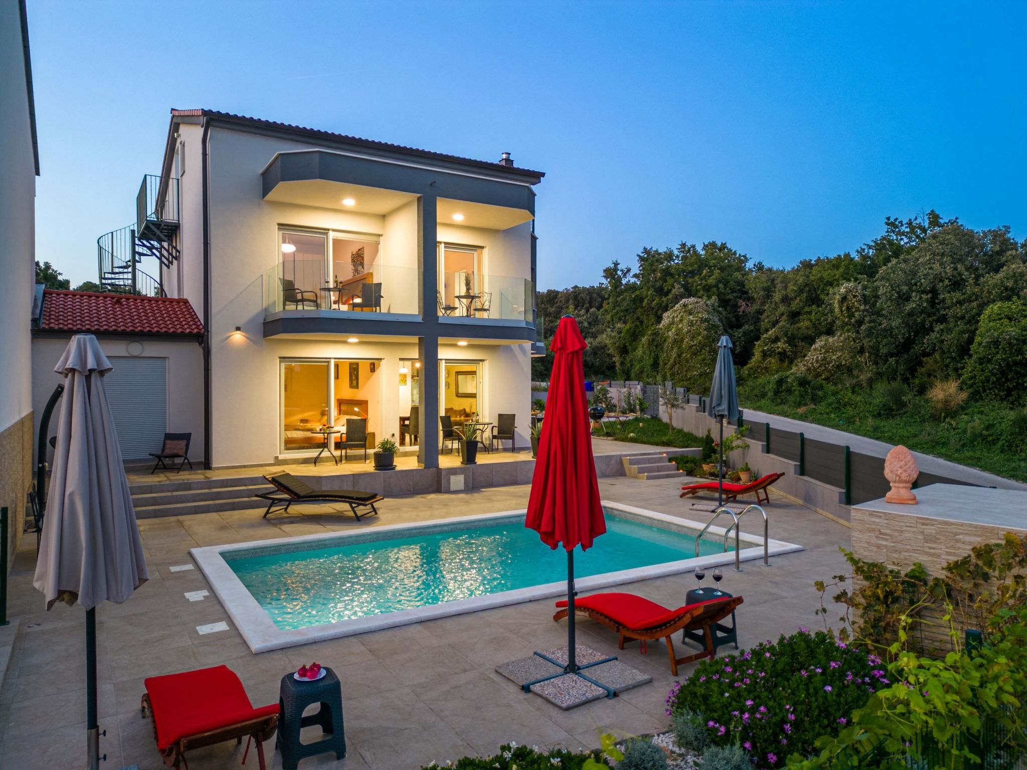 Für 7 Personen und 1 Kind in Segotici, Istrien (Südküste von Istrien)