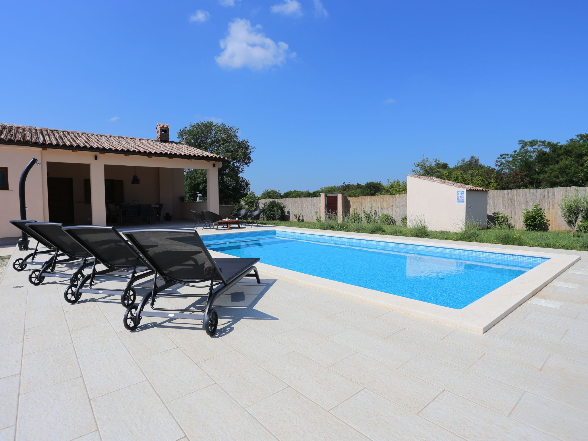 Vakantiehuis met privé zwembad in Divsici (Kroatië) voor 5 personen