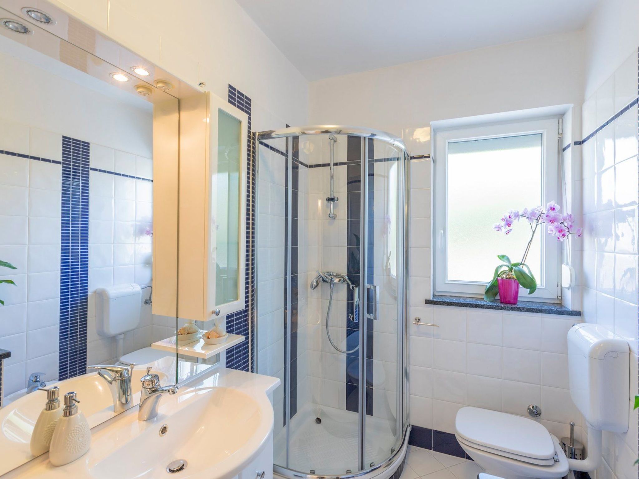 Mit Privatpool für 6 Personen ca. 100 m&sup2; in Hreljici, Adriaküste Kroatien - Image-tags.info