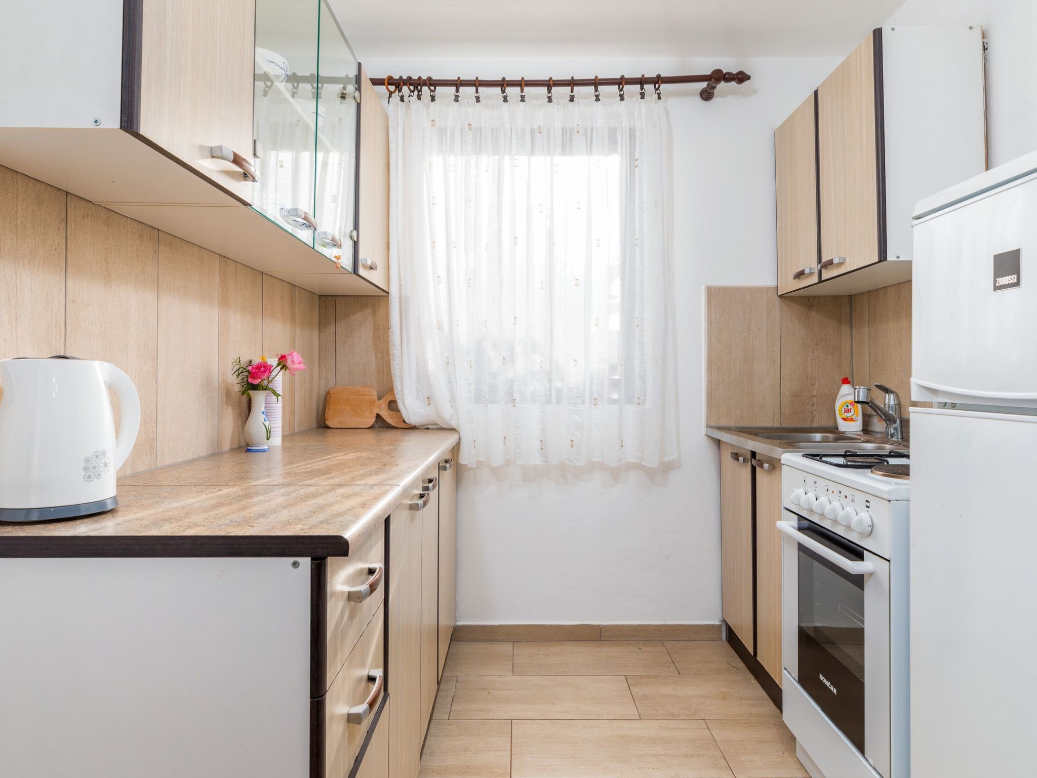 Haus "Dragica" mit Garten, Terrasse und Grill - Image-tags.info