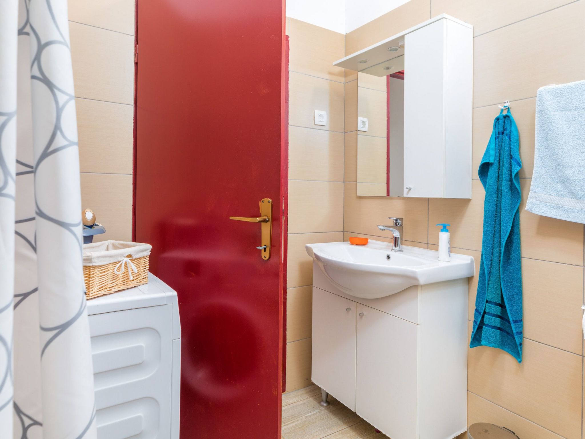 Haus "Dragica" mit Garten, Terrasse und Grill - Image-tags.info