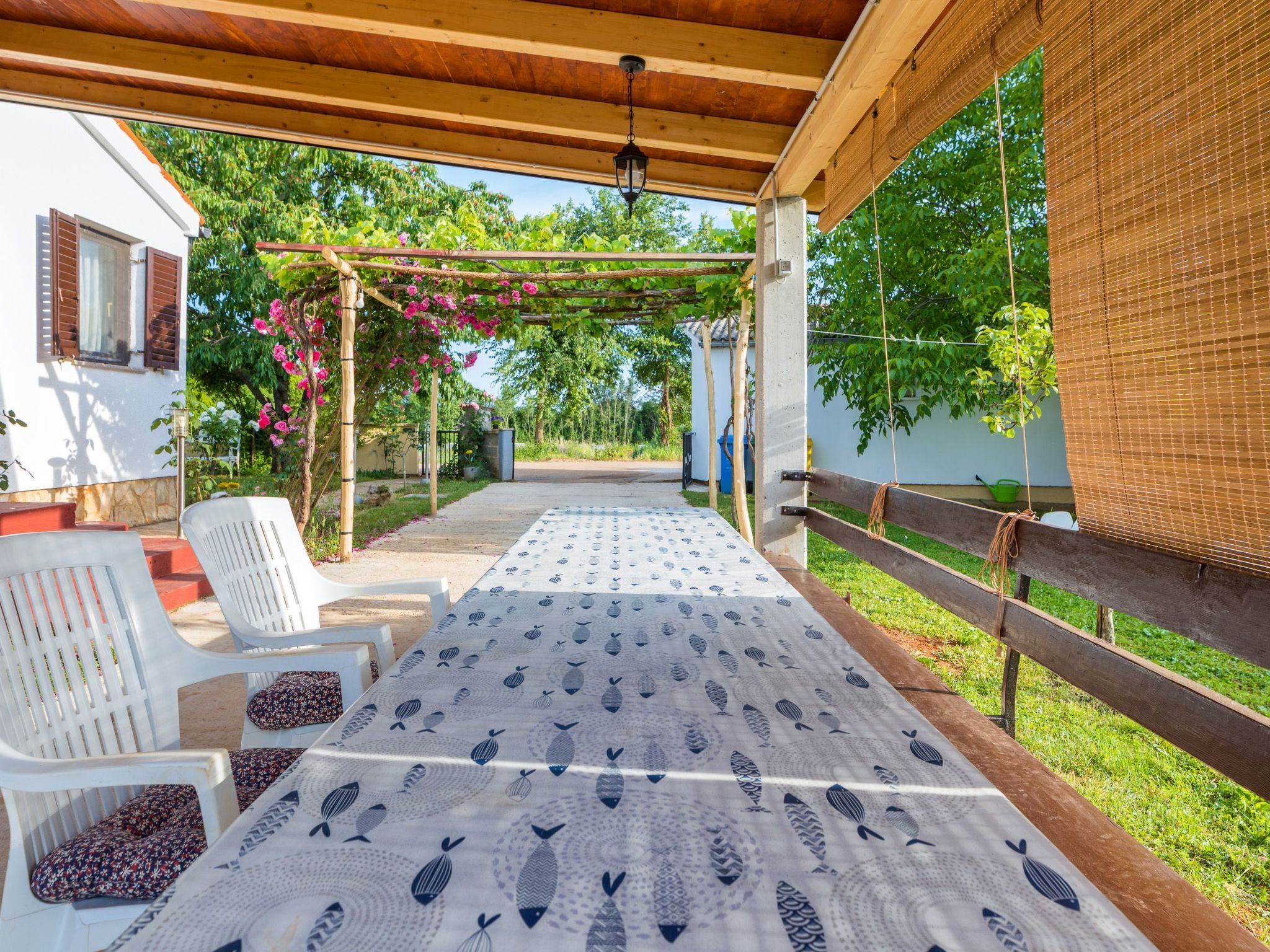 Haus "Dragica" mit Garten, Terrasse und Grill - Image-tags.info